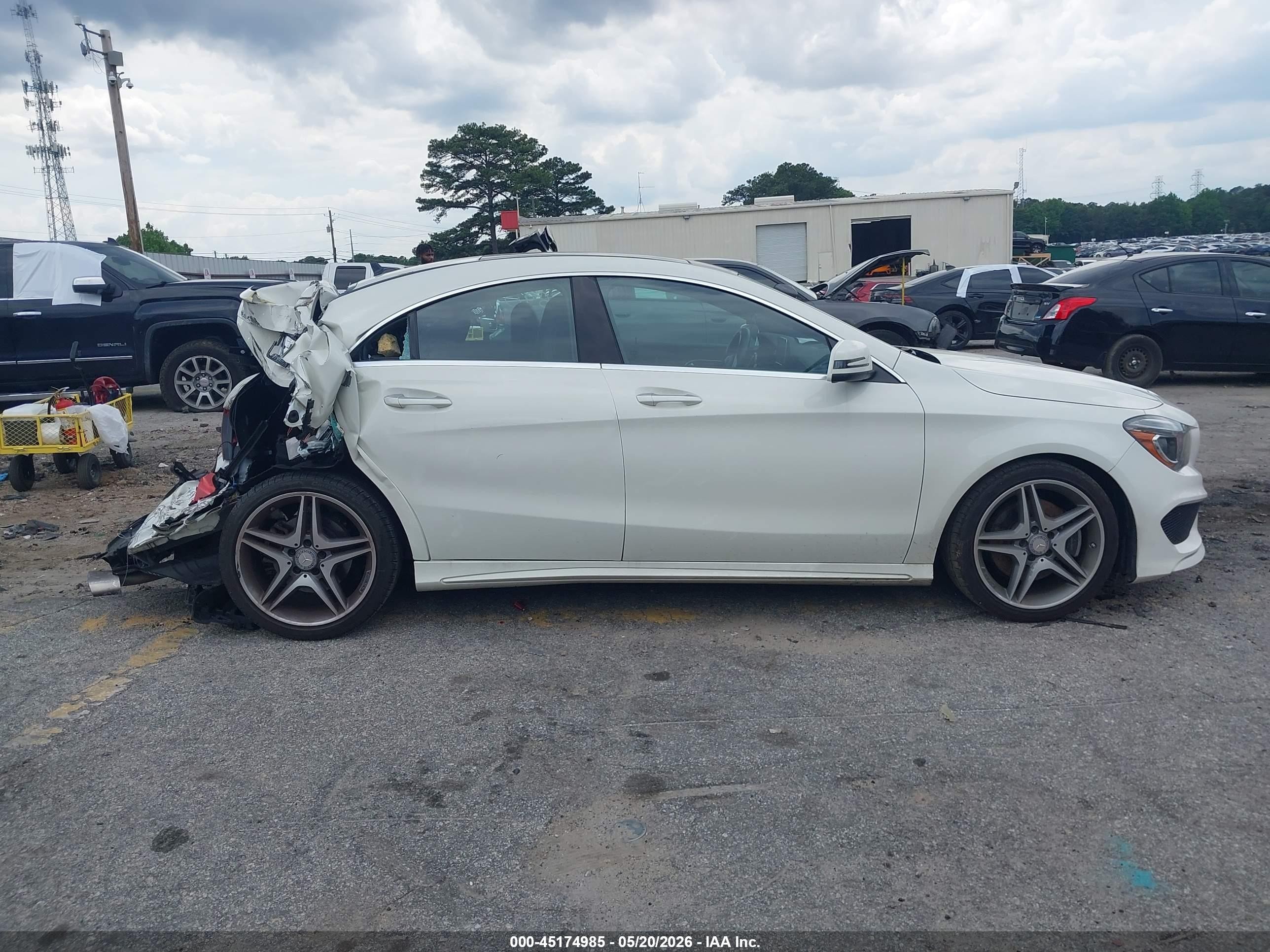 2015 Mercedes-benz Cla 250 White vin: WDDSJ4EB9FN176912