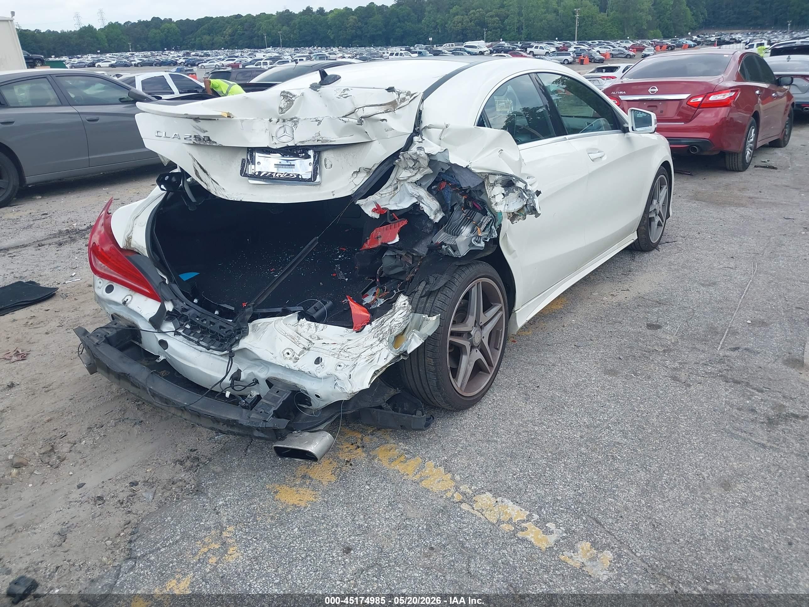 2015 Mercedes-benz Cla 250 White vin: WDDSJ4EB9FN176912