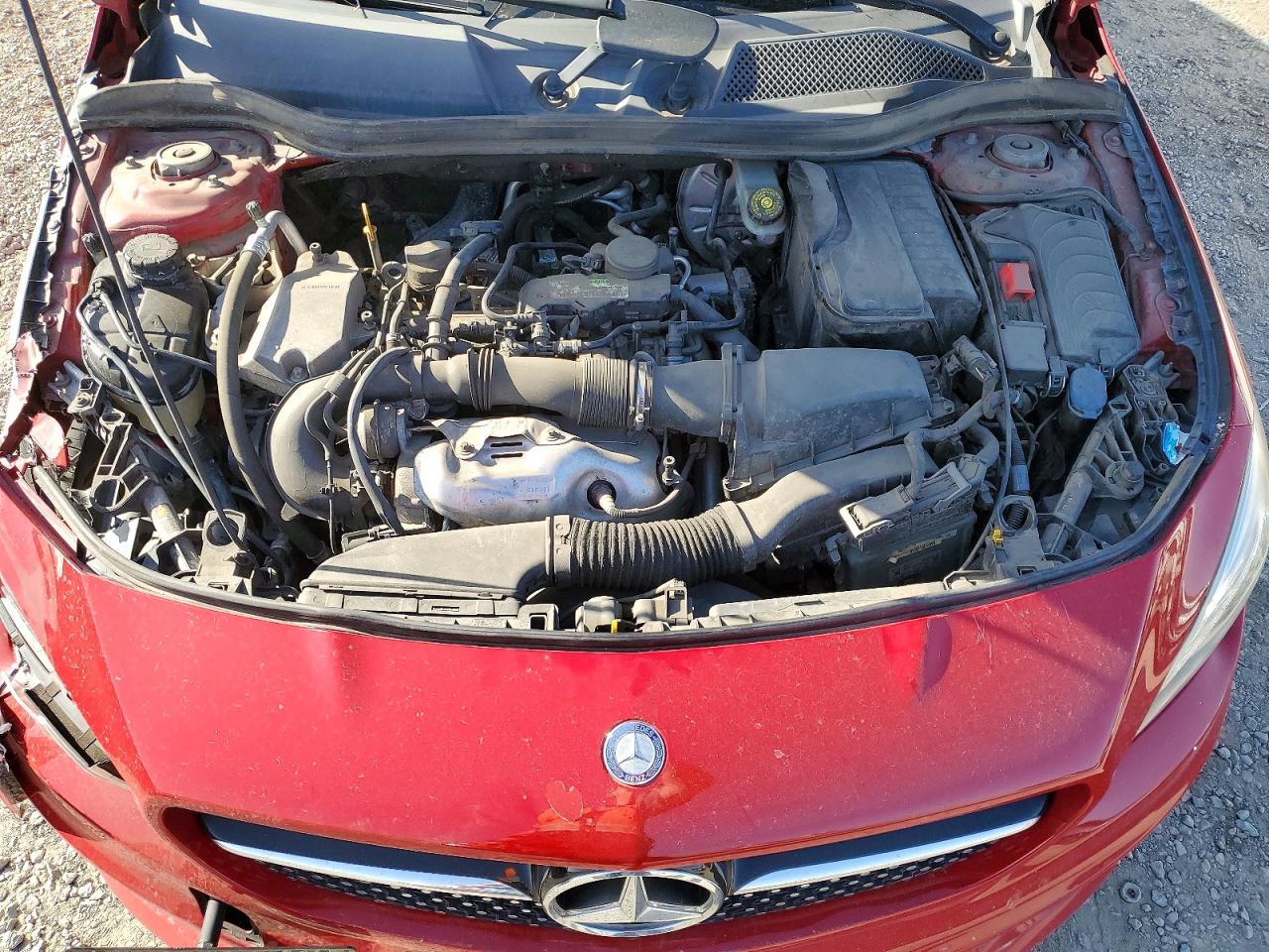 2015 Mercedes-benz Cla 250 Red vin: WDDSJ4EB9FN187411