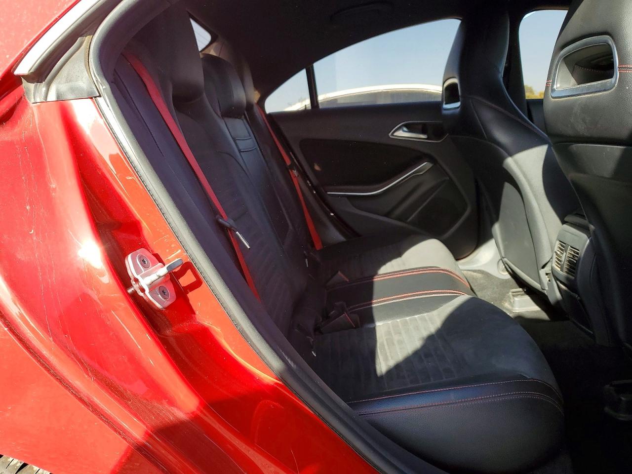 2015 Mercedes-benz Cla 250 Red vin: WDDSJ4EB9FN187411