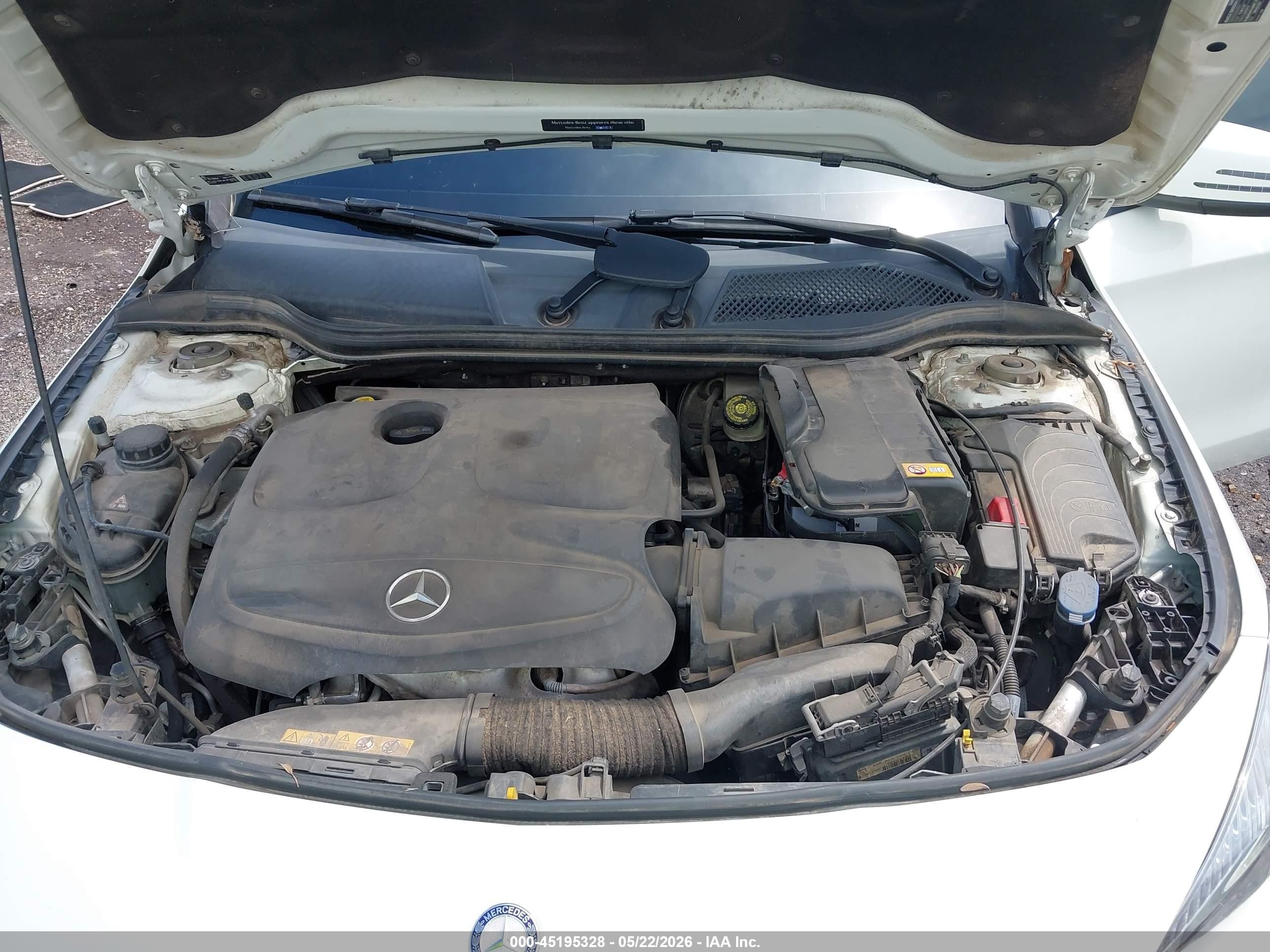2015 Mercedes-benz Cla 250   White vin: WDDSJ4EB9FN219581