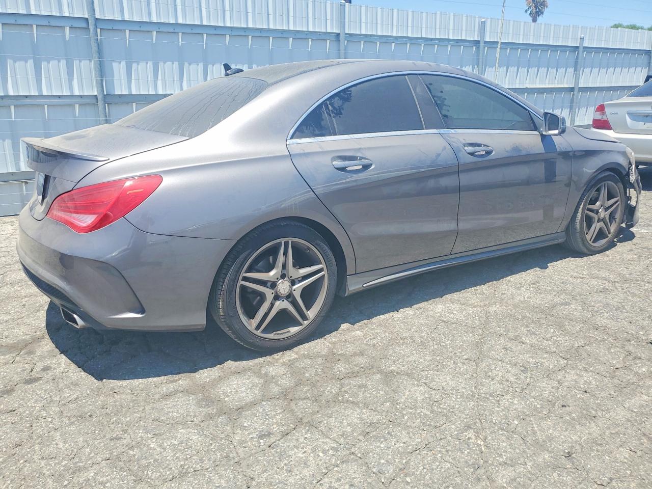 2015 Mercedes-benz Cla 250 Gray vin: WDDSJ4EB9FN241354