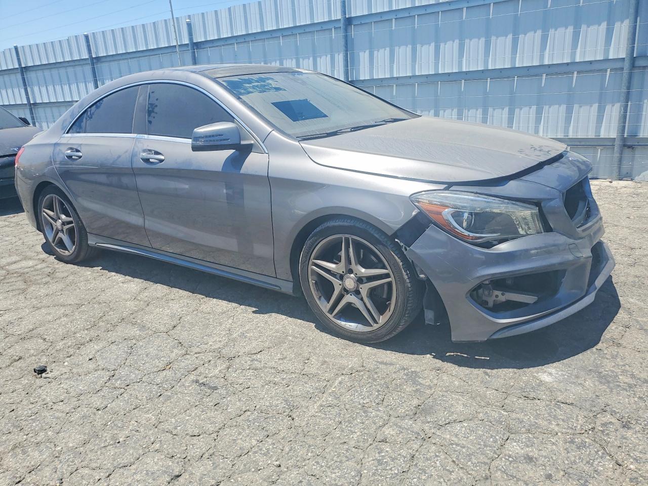 2015 Mercedes-benz Cla 250 Gray vin: WDDSJ4EB9FN241354