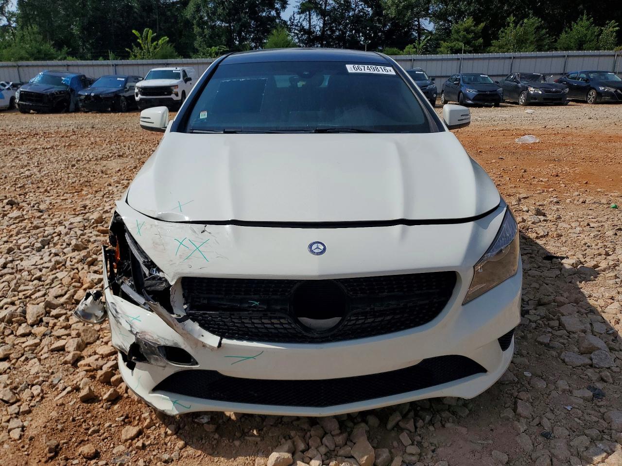 2015 Mercedes-benz Cla 250 White vin: WDDSJ4EB9FN246618