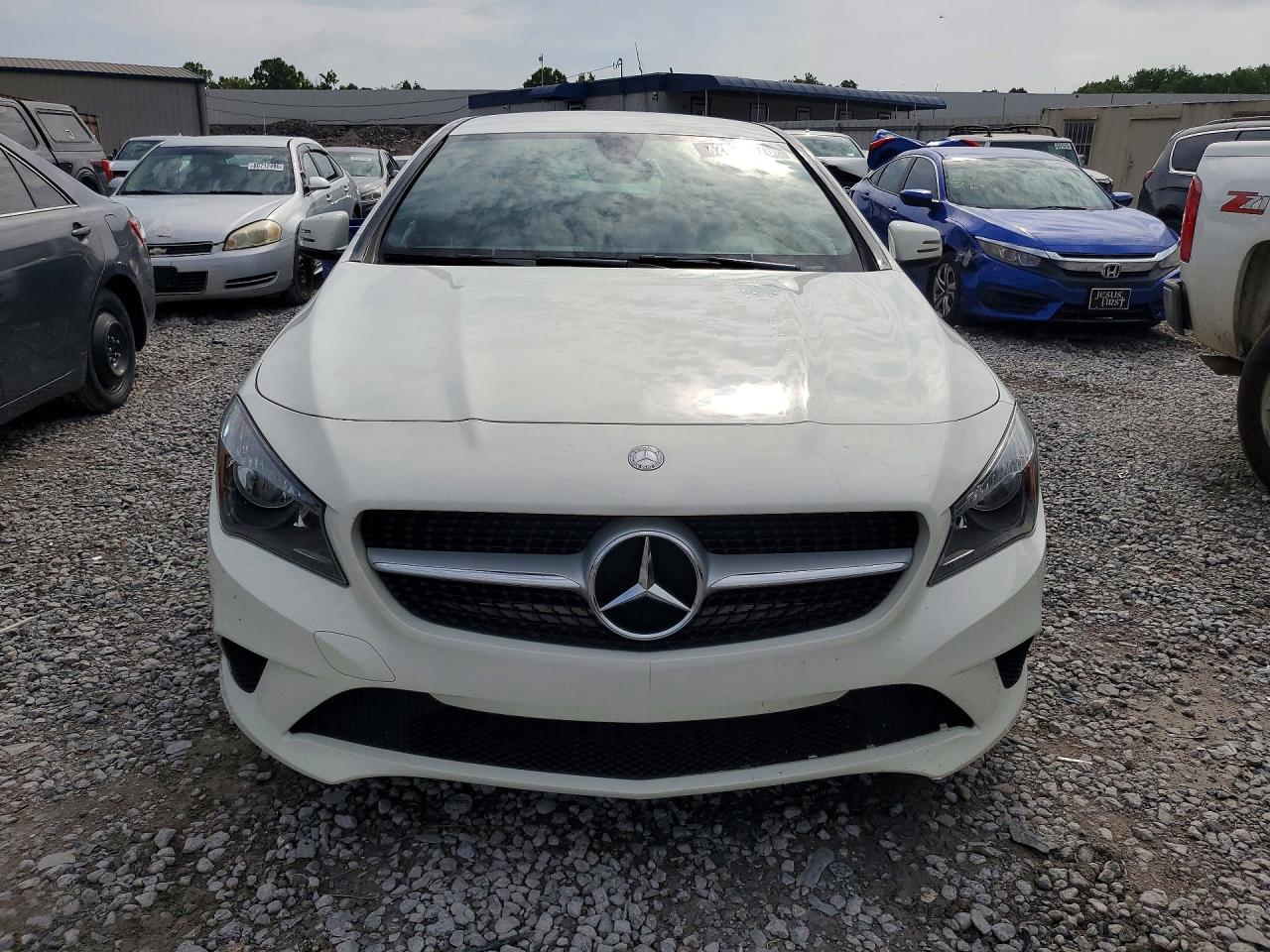 2015 Mercedes-benz Cla 250 White vin: WDDSJ4EB9FN279067