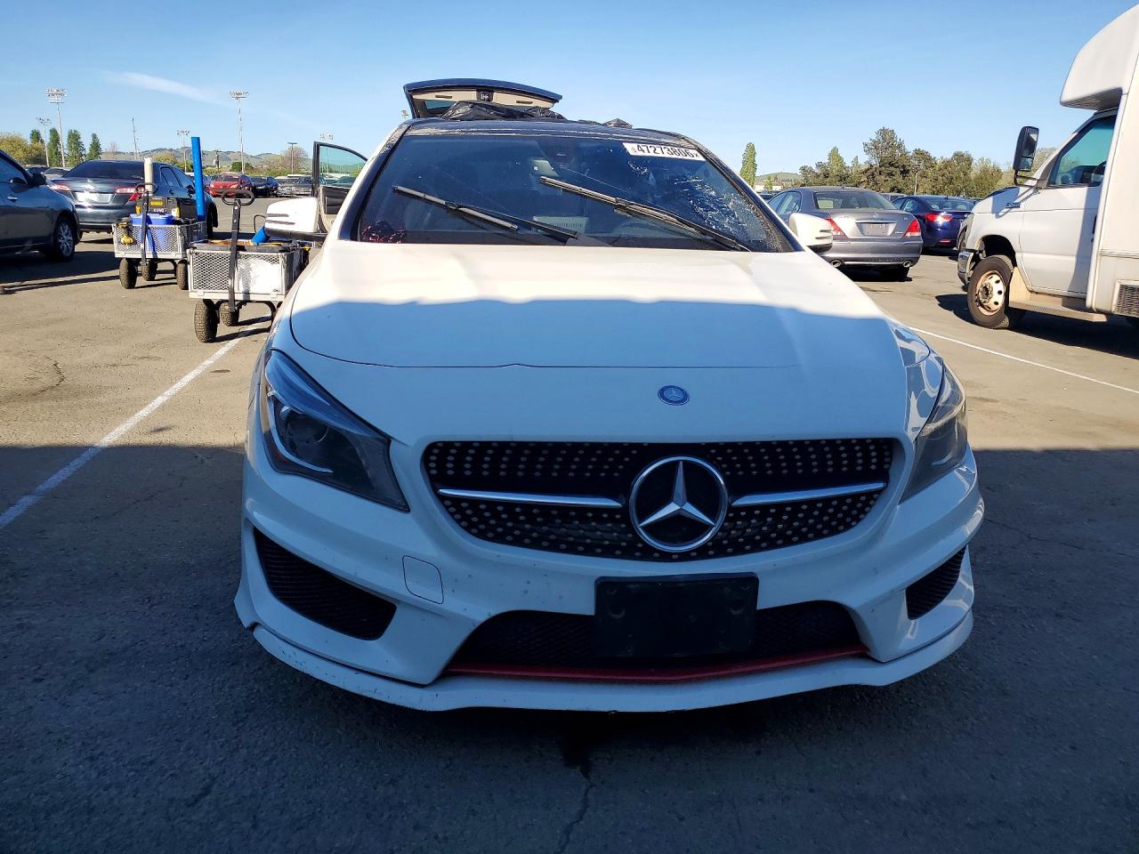 2015 Mercedes-benz Cla 250 Белый vin: WDDSJ4EB9FN284429