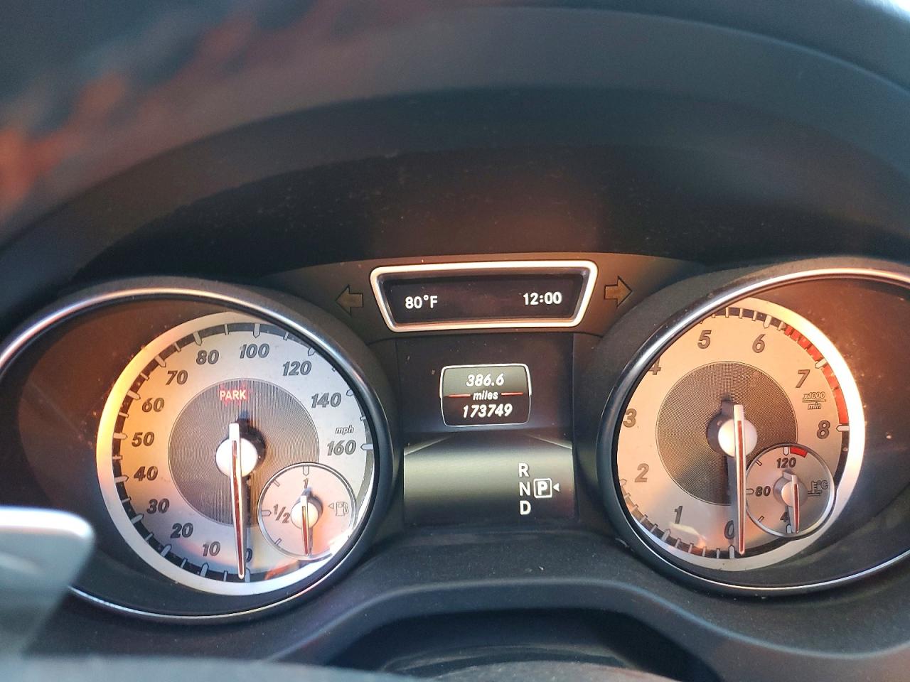 2015 Mercedes-benz Cla 250 Белый vin: WDDSJ4EB9FN284429