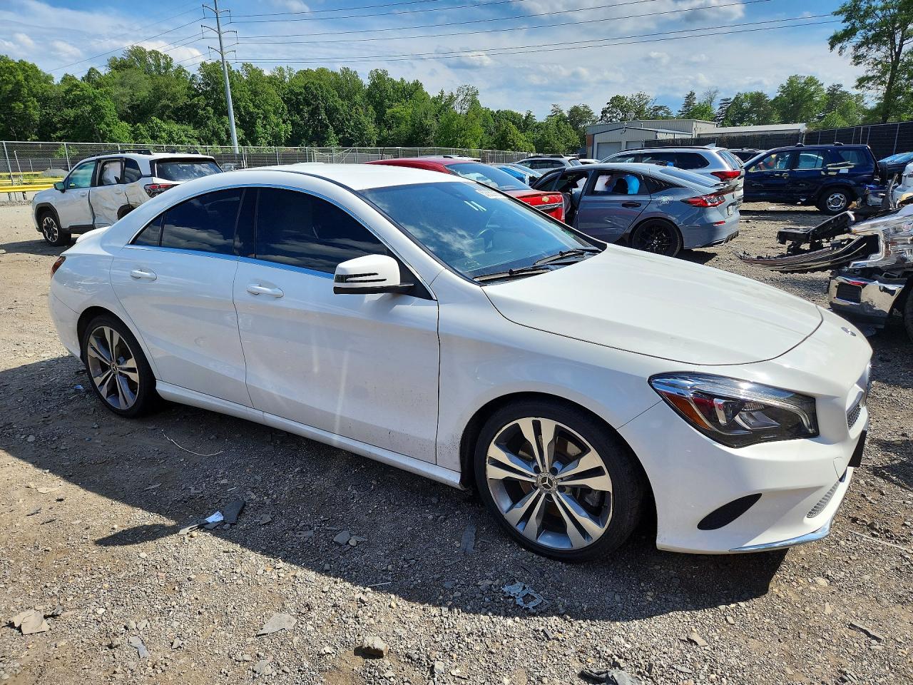 2019 Mercedes-benz Cla 250 White vin: WDDSJ4EB9KN762276