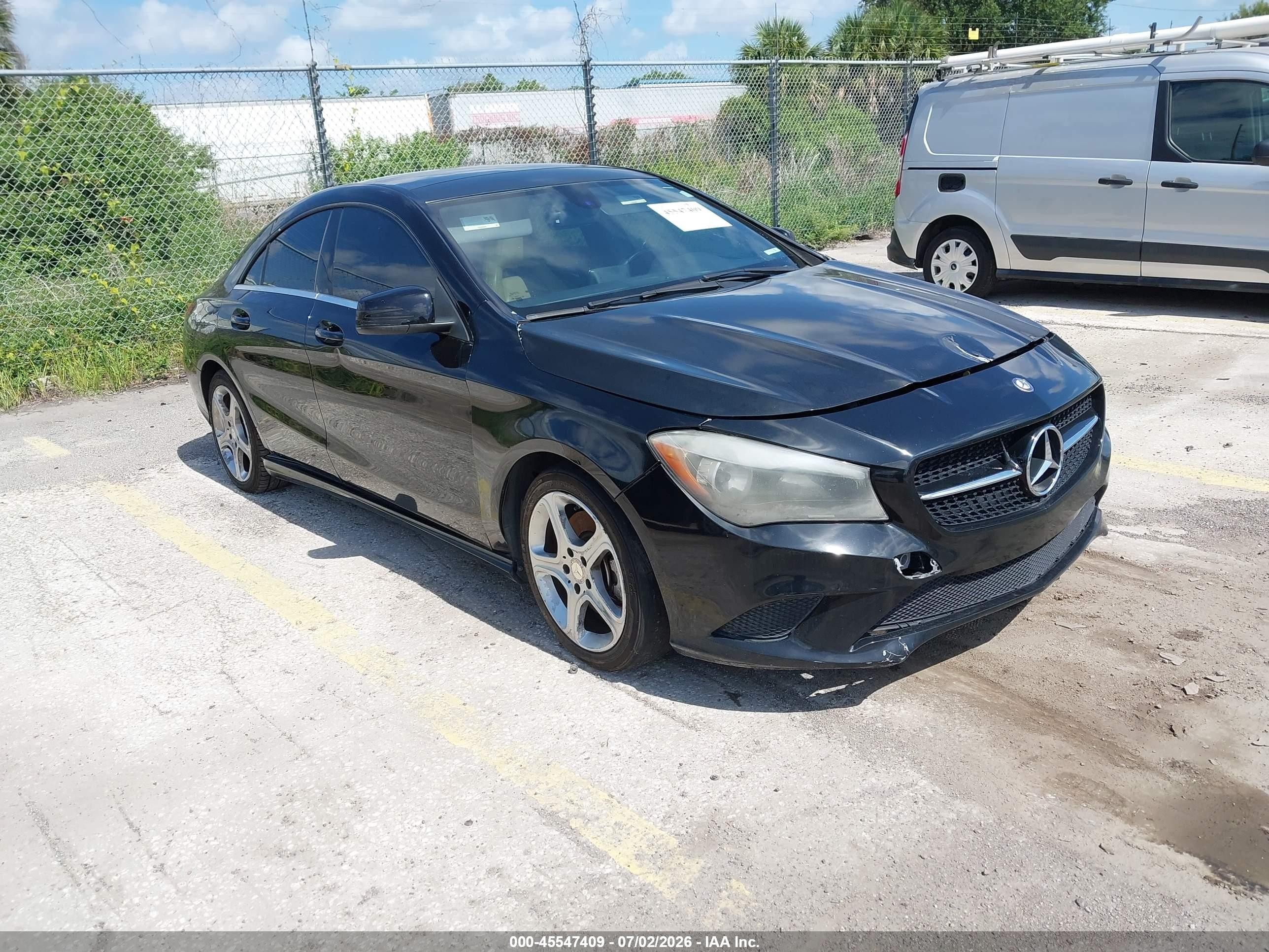 2014 Mercedes-benz Cla 250   Black vin: WDDSJ4EBXEN045311