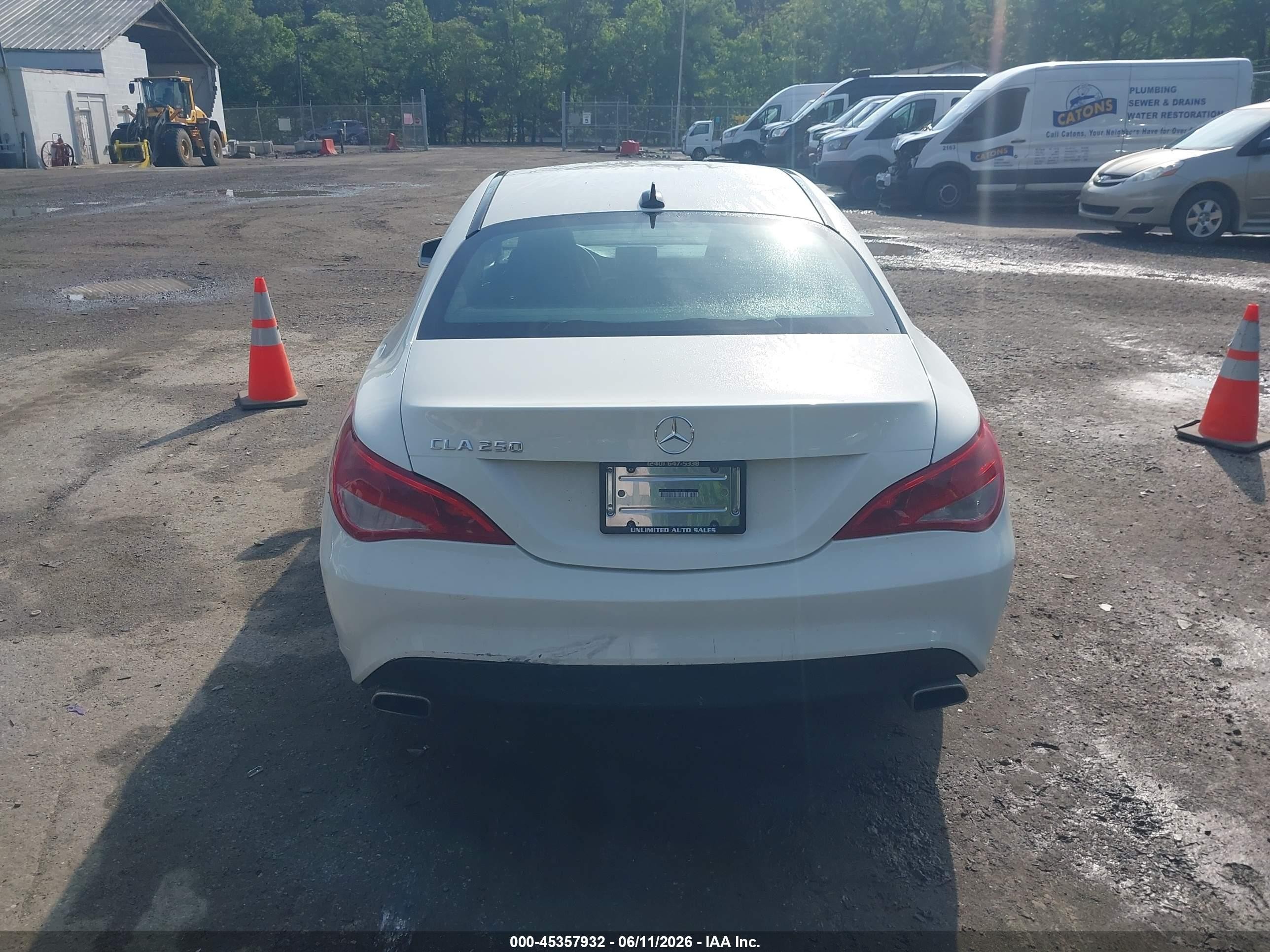 2014 Mercedes-benz Cla 250 White vin: WDDSJ4EBXEN048418