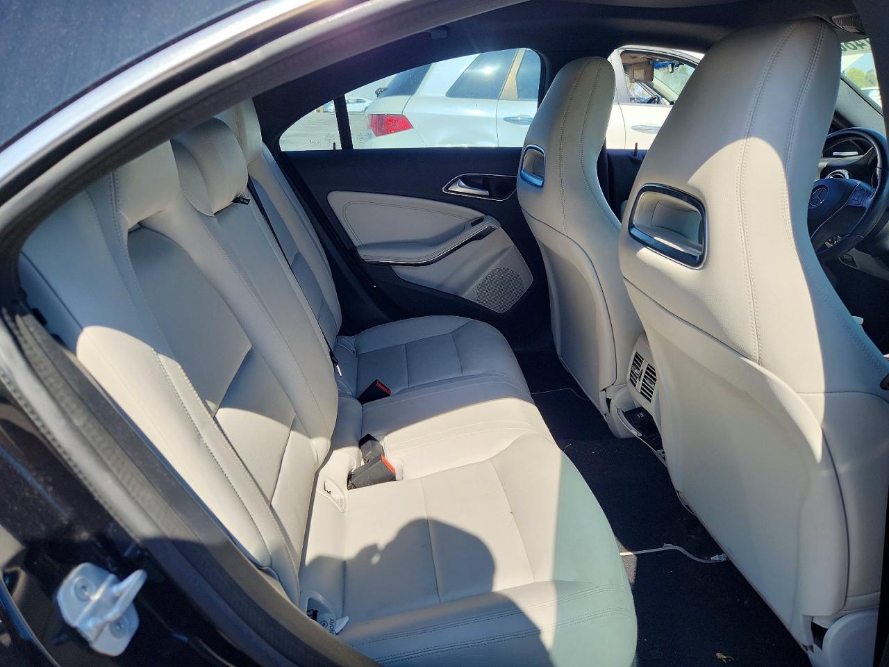 2014 Mercedes-benz Cla 250 Black vin: WDDSJ4EBXEN054316