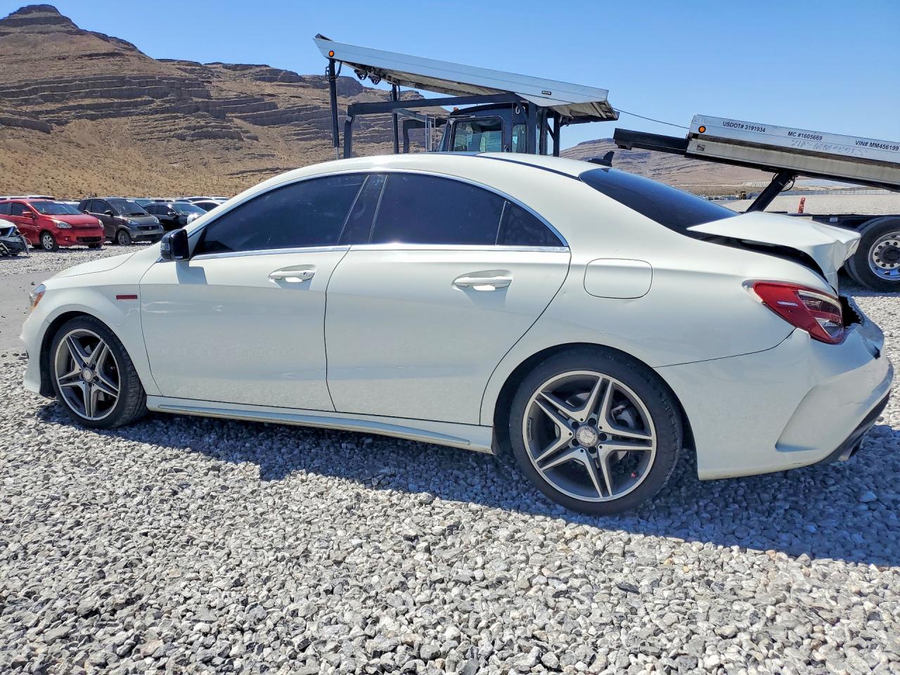 2014 Mercedes-benz Cla 250 White vin: WDDSJ4EBXEN063596