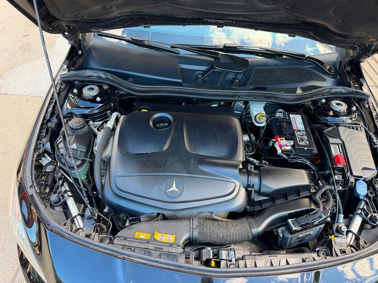 2014 Mercedes-benz Cla 250 Charcoal vin: WDDSJ4EBXEN071116