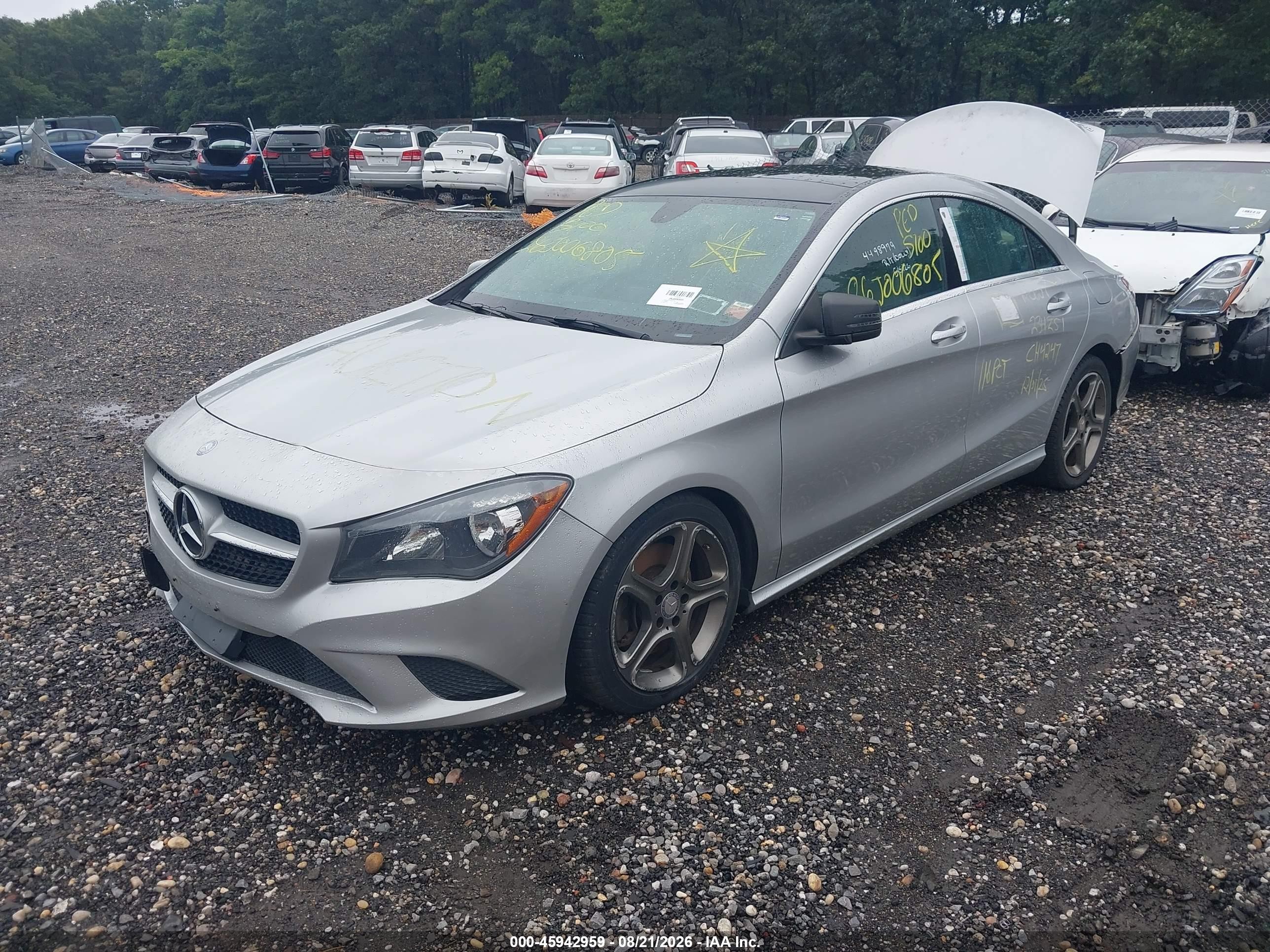 2014 Mercedes-benz Cla 250   Silver vin: WDDSJ4EBXEN128172