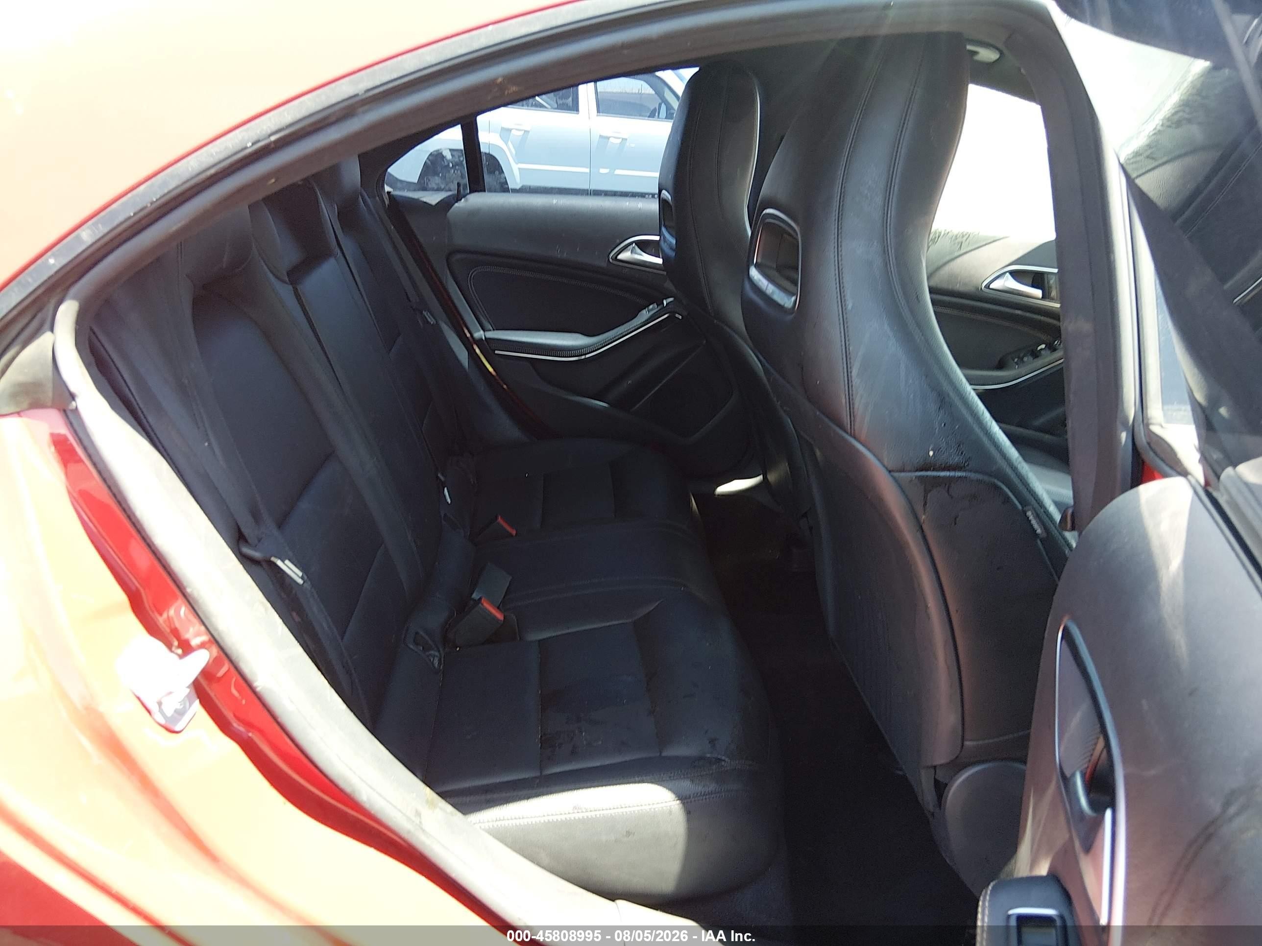 2014 Mercedes-benz Cla 250   Red vin: WDDSJ4EBXEN155677