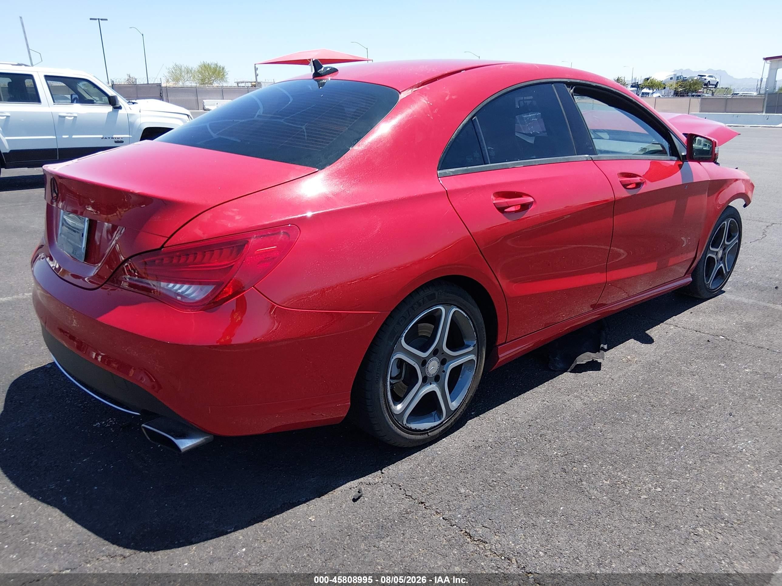 2014 Mercedes-benz Cla 250   Red vin: WDDSJ4EBXEN155677