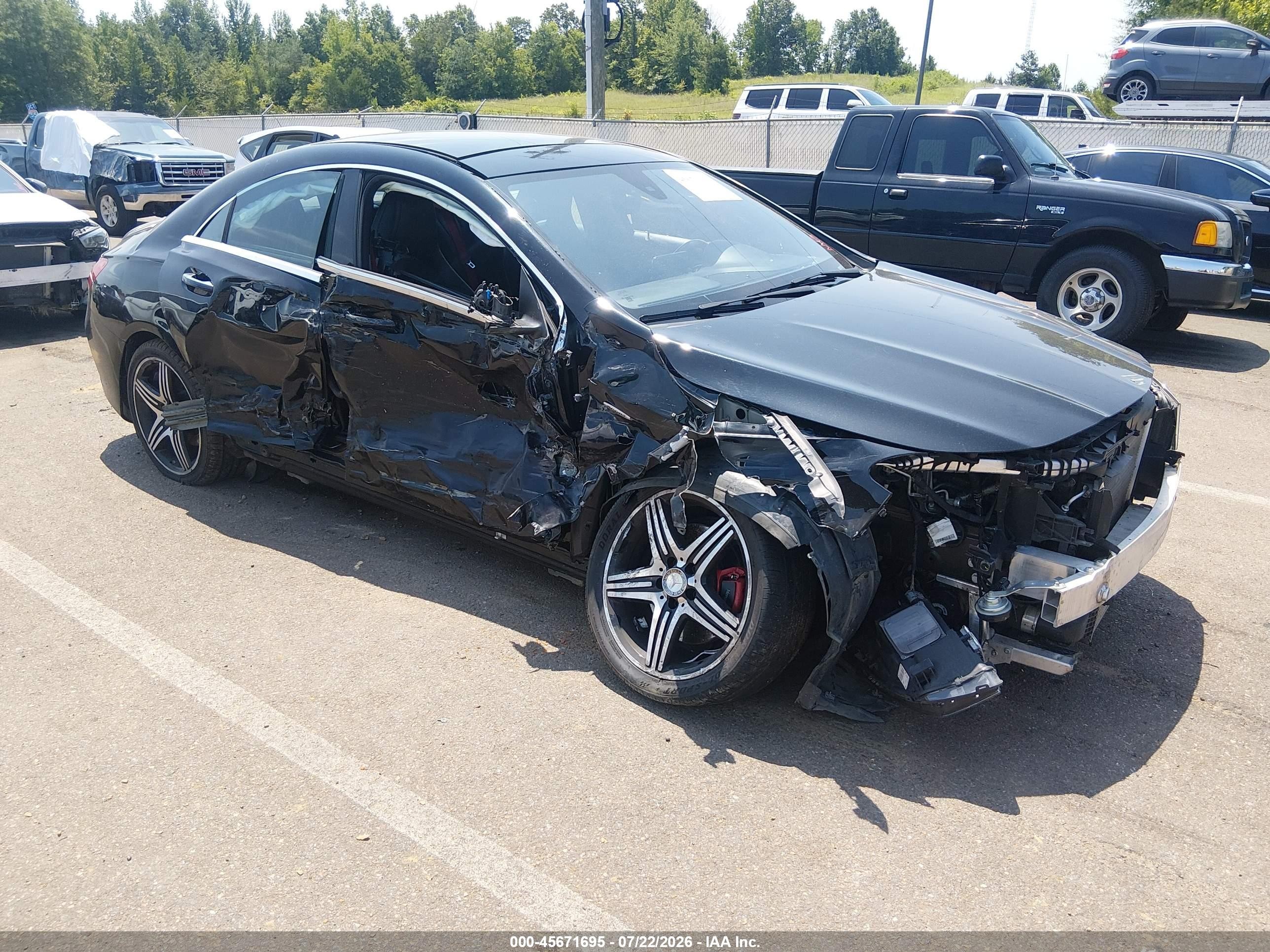 2015 Mercedes-benz Cla 250   Black vin: WDDSJ4EBXFN167491