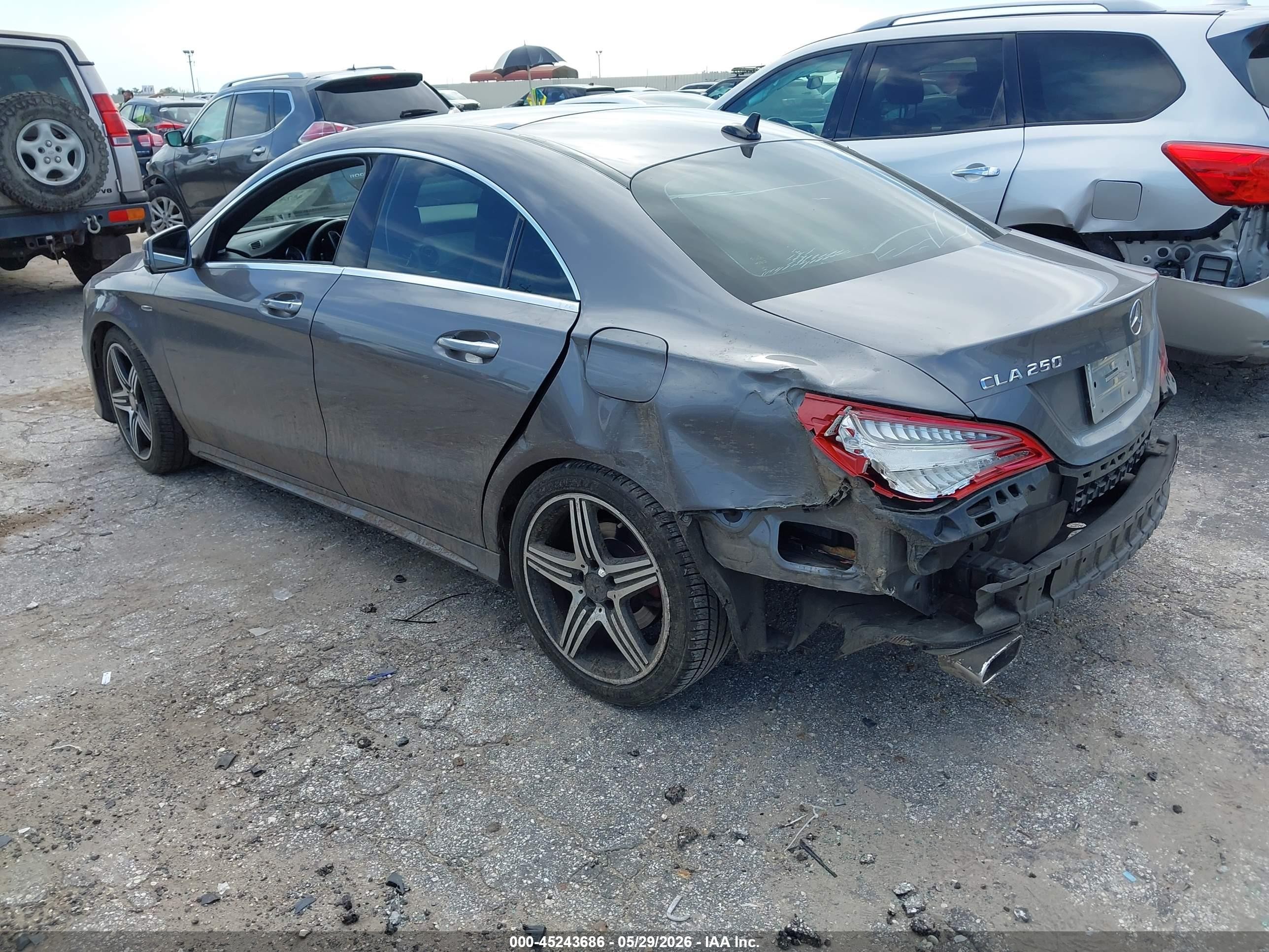 2015 Mercedes-benz Cla 250   Gray vin: WDDSJ4EBXFN170441