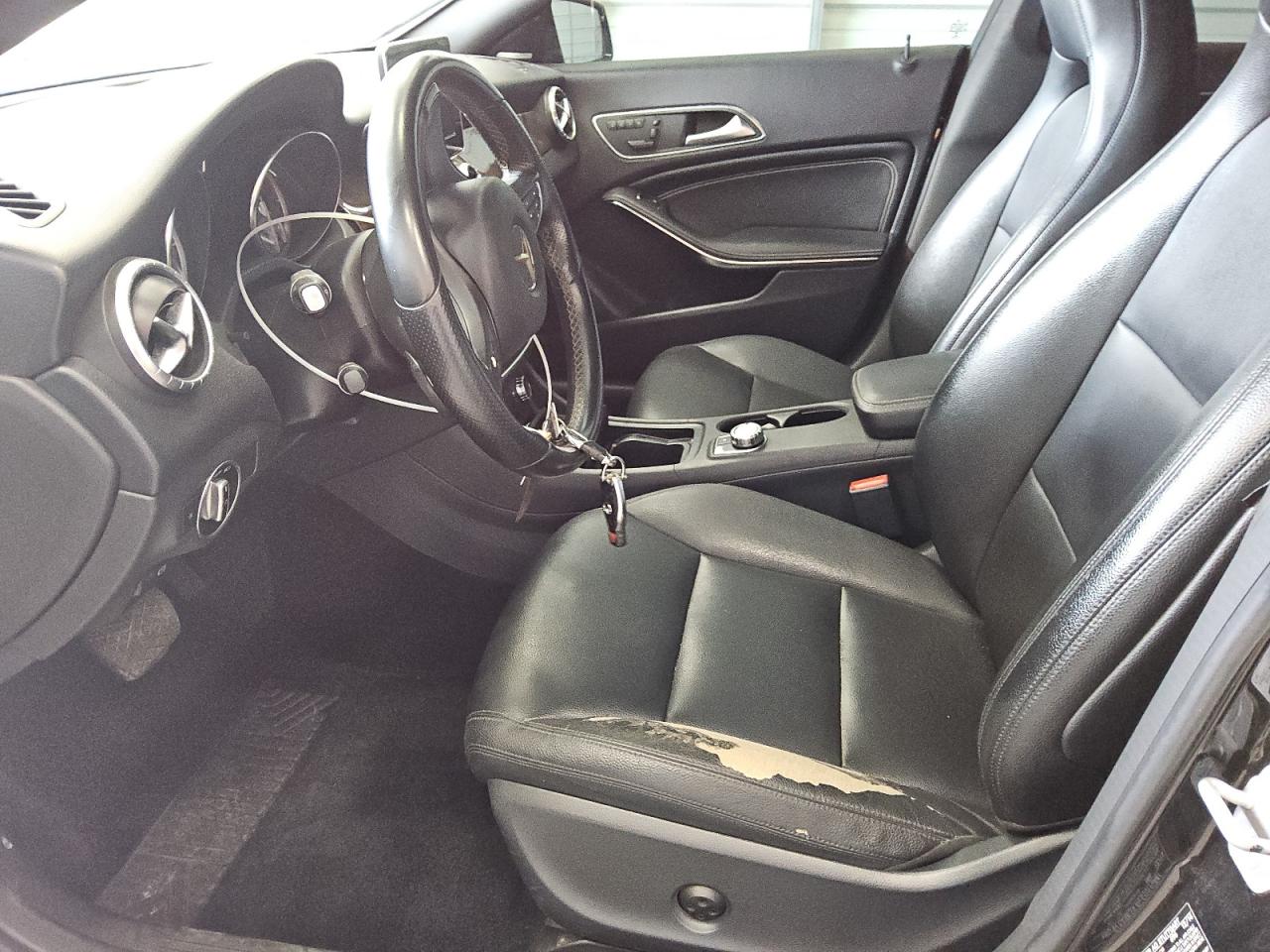 2015 Mercedes-benz Cla 250 Black vin: WDDSJ4EBXFN179124 Damage: Left Front Seat Cushion, Worn, Replacement Required