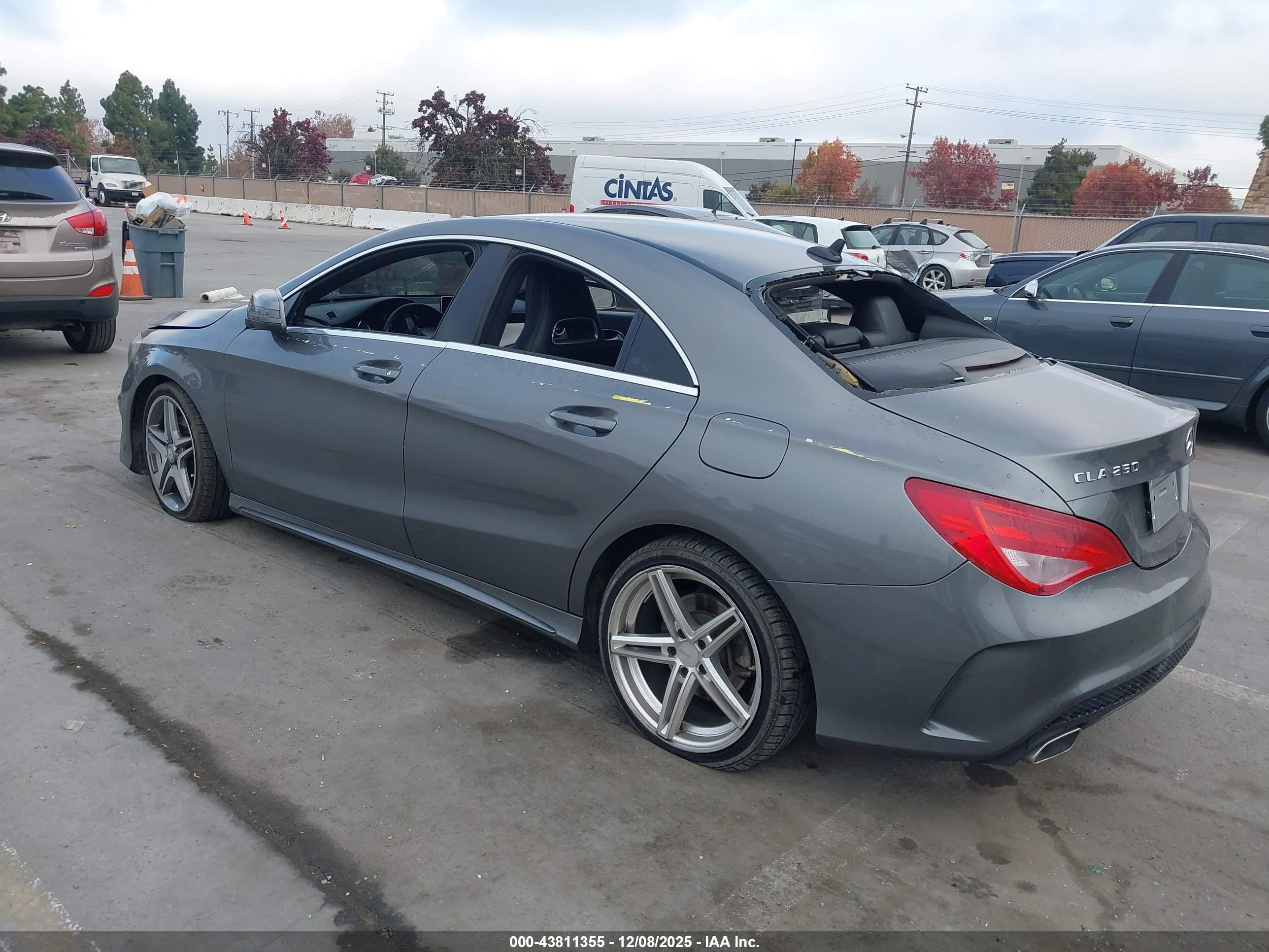 2015 Mercedes-benz Cla 250   Gray vin: WDDSJ4EBXFN230718