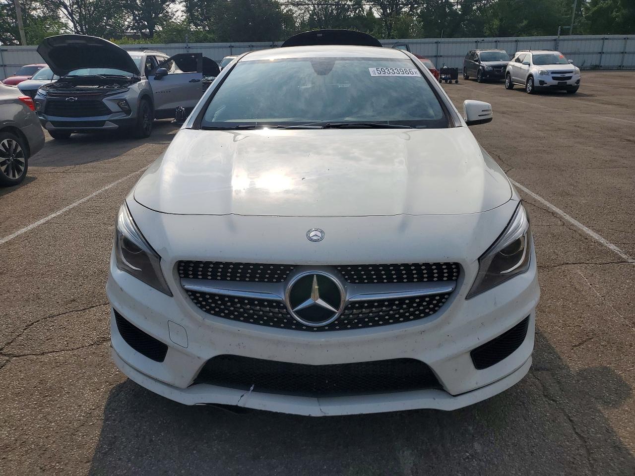 2015 Mercedes-benz Cla 250 White vin: WDDSJ4EBXFN239399