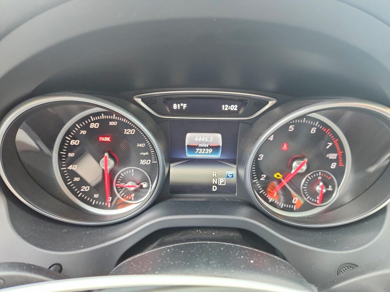 2017 Mercedes-benz Cla 250 Серебряный vin: WDDSJ4EBXHN419405