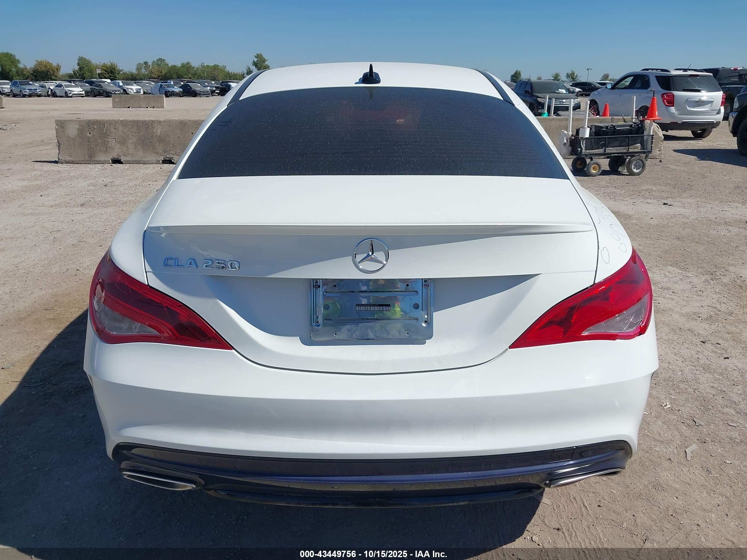 2019 Mercedes-benz Cla 250   Black vin: WDDSJ4EBXKN761377