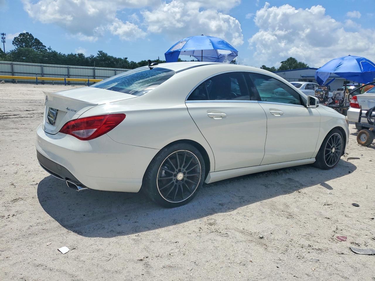 2014 Mercedes-benz Cla 250 4matic Белый vin: WDDSJ4GB0EN125648