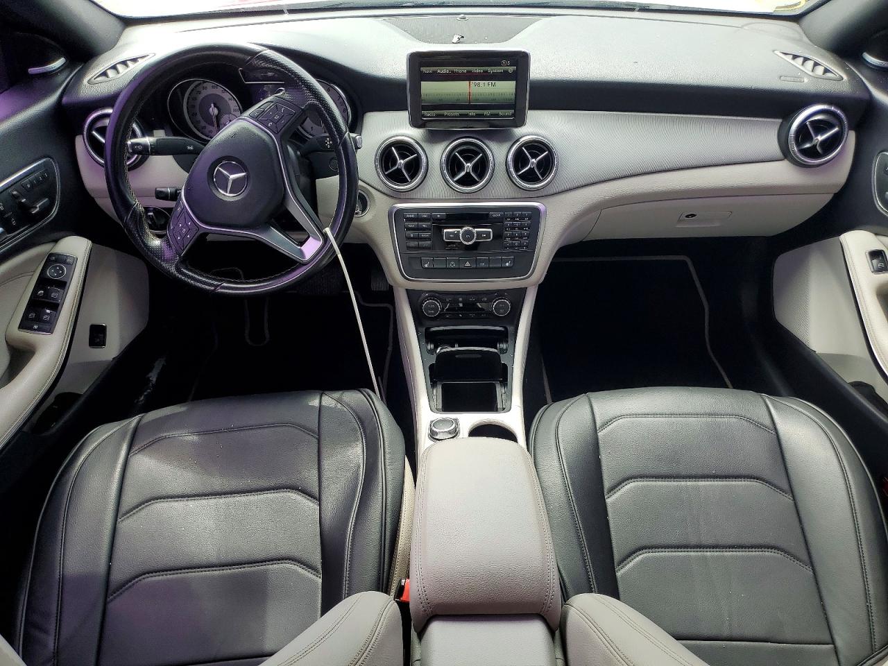 2014 Mercedes-benz Cla 250 4matic Silver vin: WDDSJ4GB0EN136858