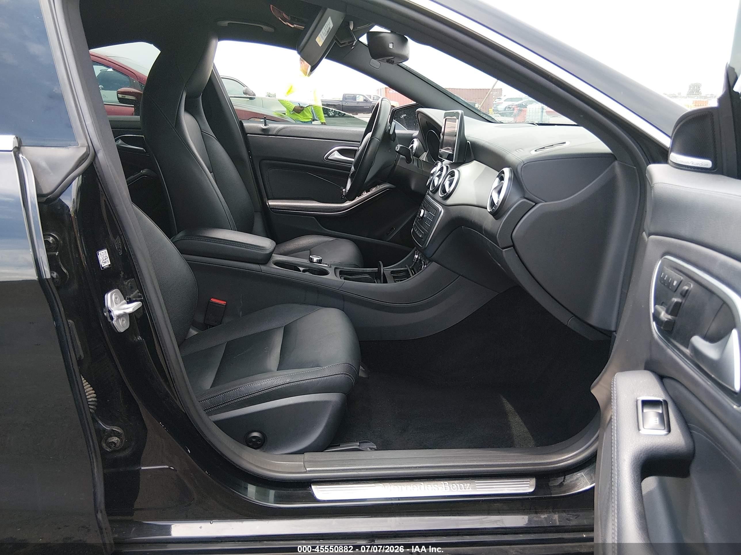 2015 Mercedes-benz Cla 250 4matic Black vin: WDDSJ4GB0FN190940