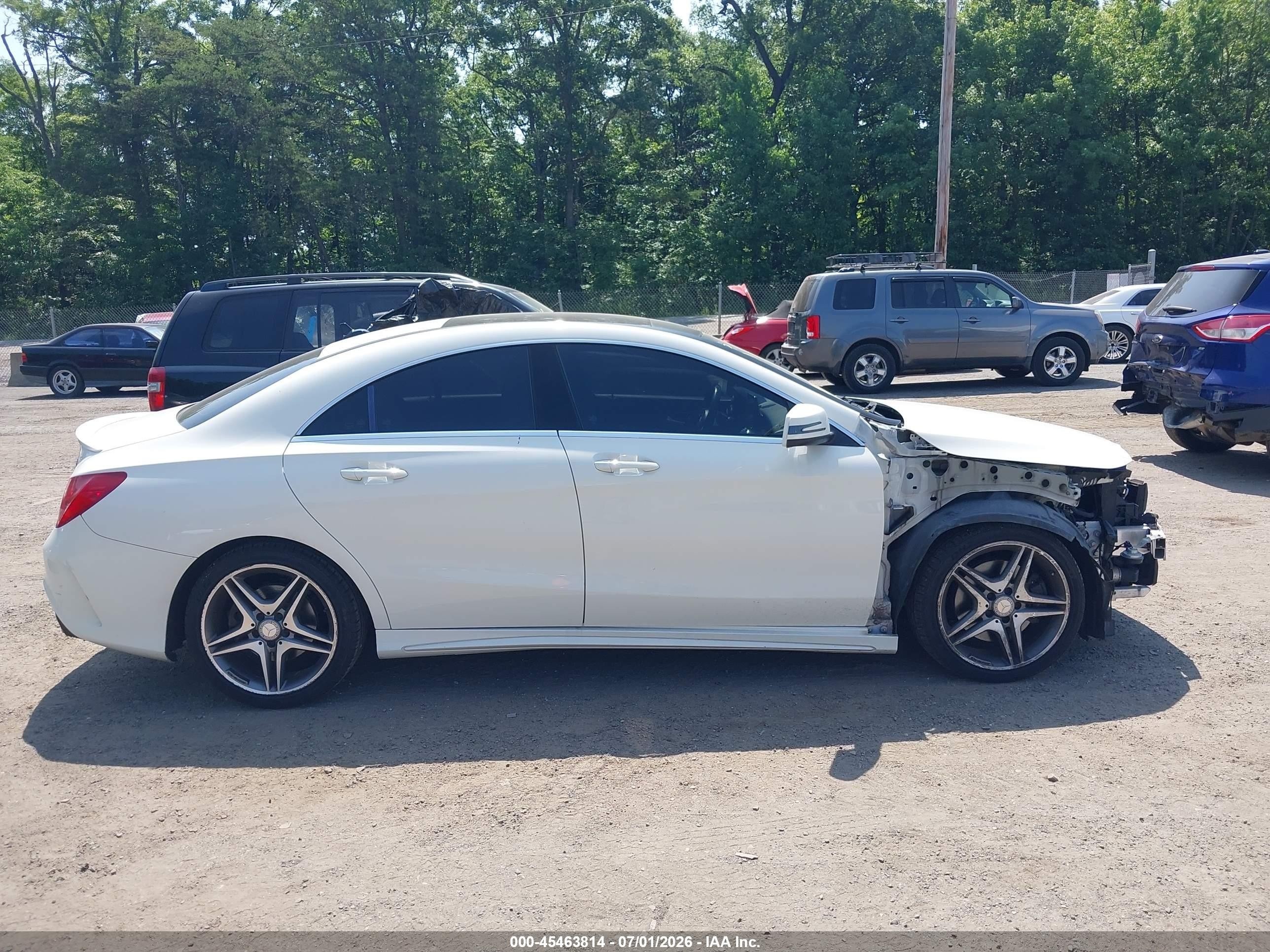 2015 Mercedes-benz Cla 250 4matic White vin: WDDSJ4GB0FN286406