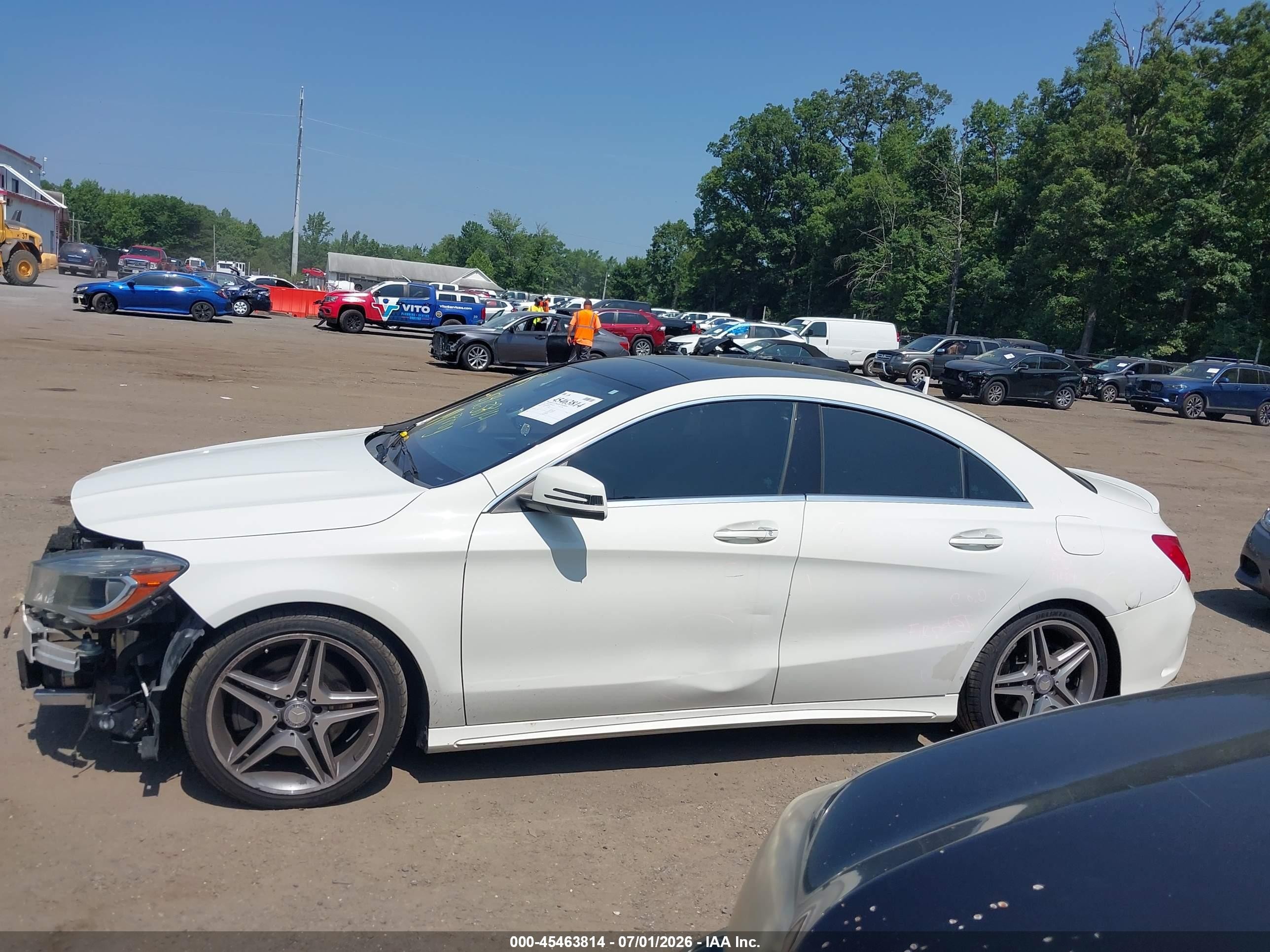 2015 Mercedes-benz Cla 250 4matic White vin: WDDSJ4GB0FN286406