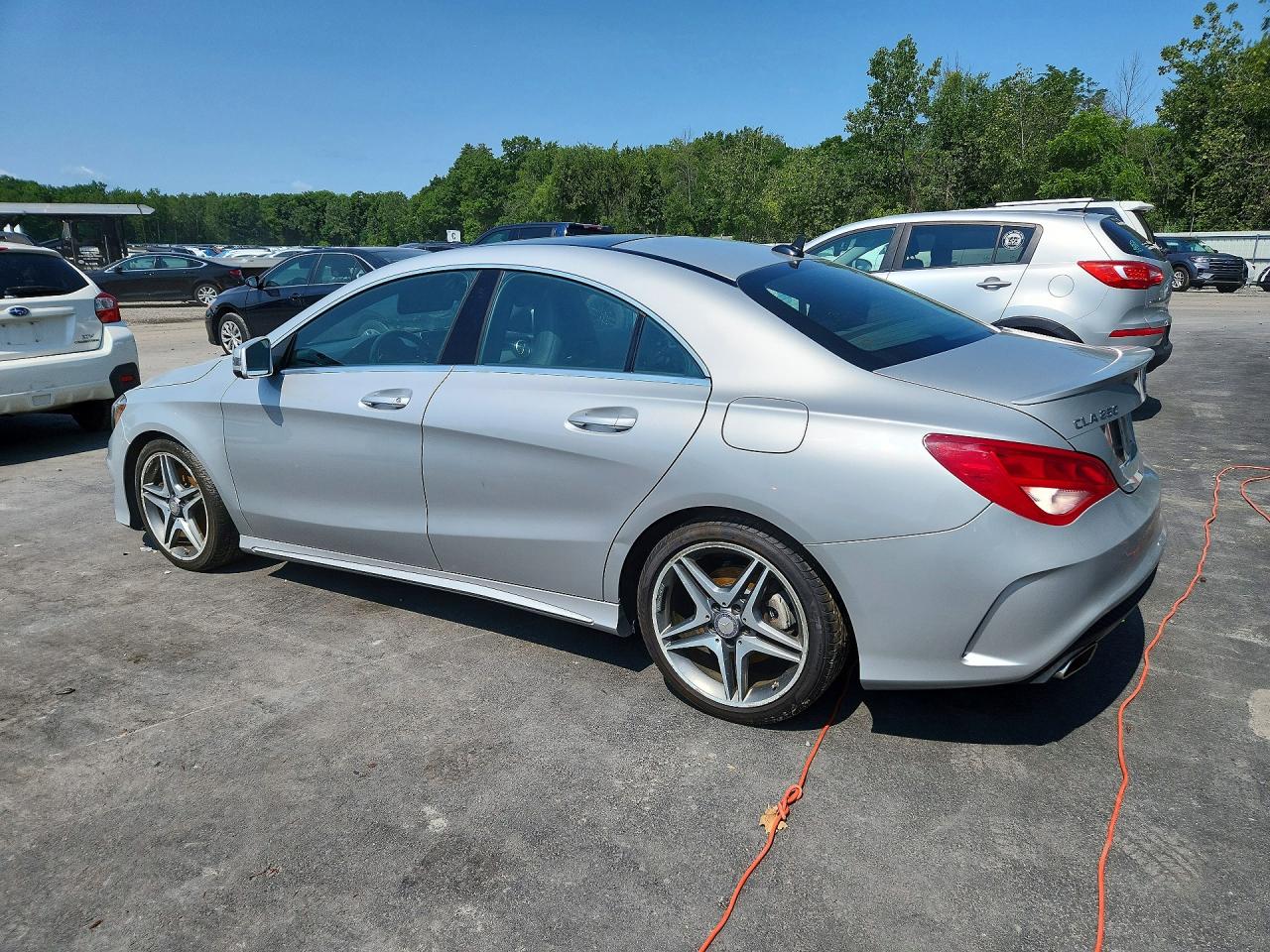 2014 Mercedes-benz Cla 250 4matic Серебряный vin: WDDSJ4GB1EN160764