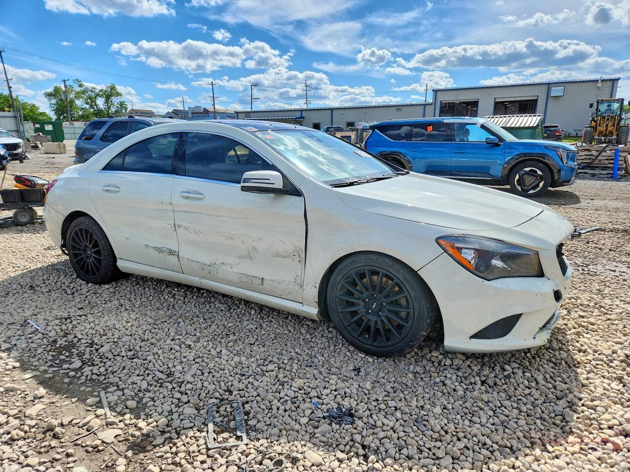 2015 Mercedes-benz Cla 250 4matic White vin: WDDSJ4GB1FN213979