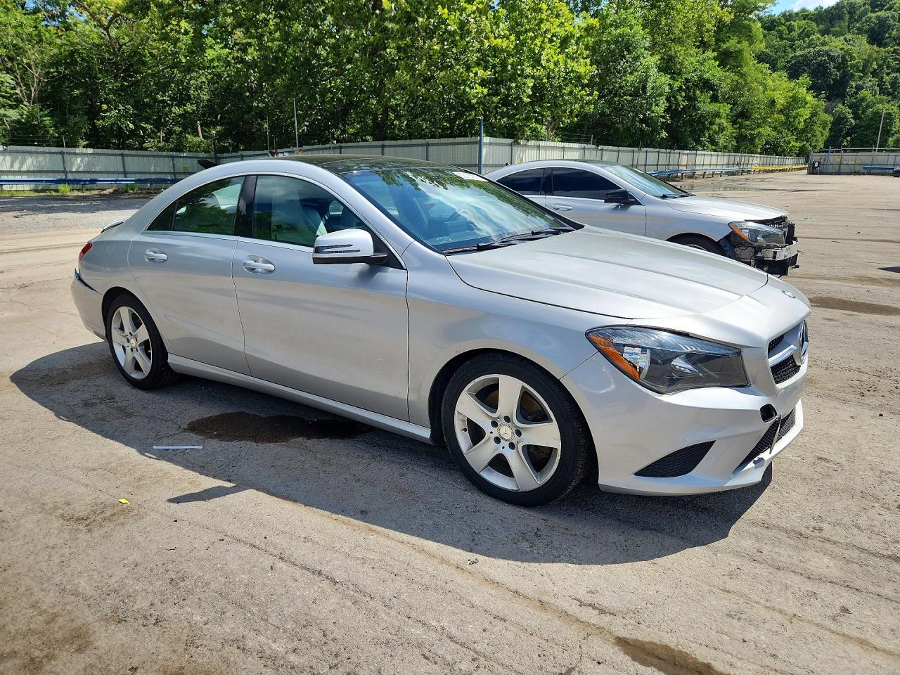 2015 Mercedes-benz Cla 250 4matic Silver vin: WDDSJ4GB1FN274779