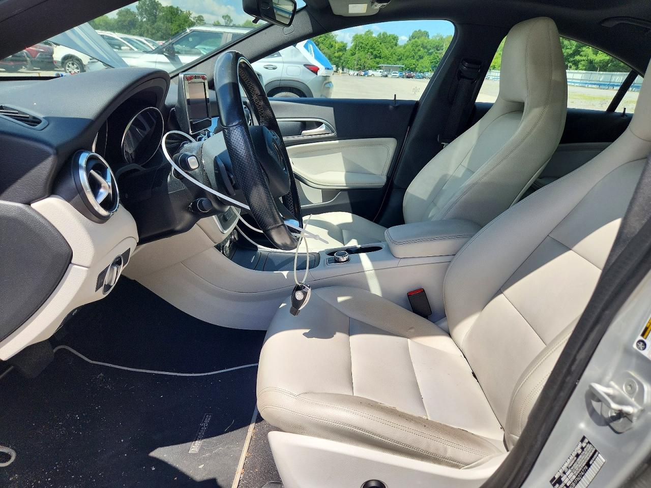 2015 Mercedes-benz Cla 250 4matic Silver vin: WDDSJ4GB1FN274779
