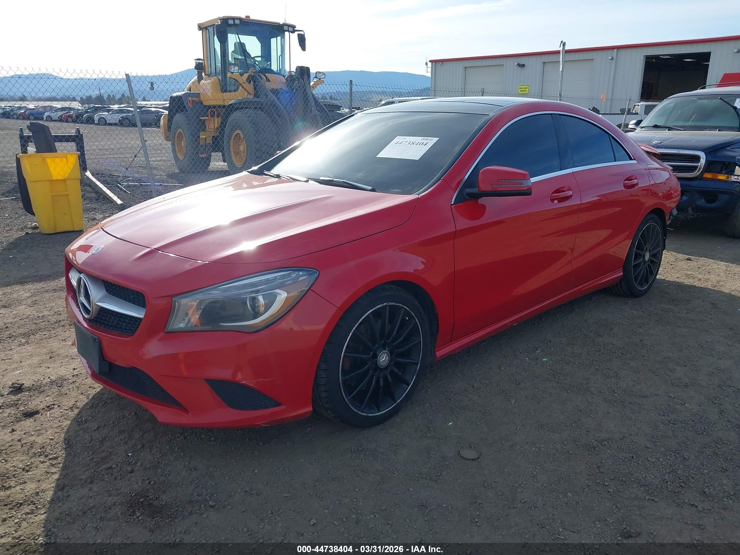 2014 Mercedes-benz Cla 250 4matic Red vin: WDDSJ4GB2EN134190