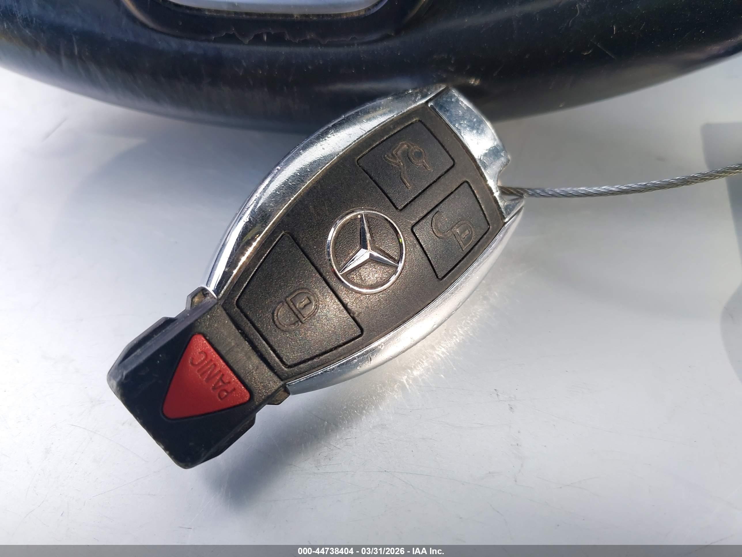 2014 Mercedes-benz Cla 250 4matic Red vin: WDDSJ4GB2EN134190