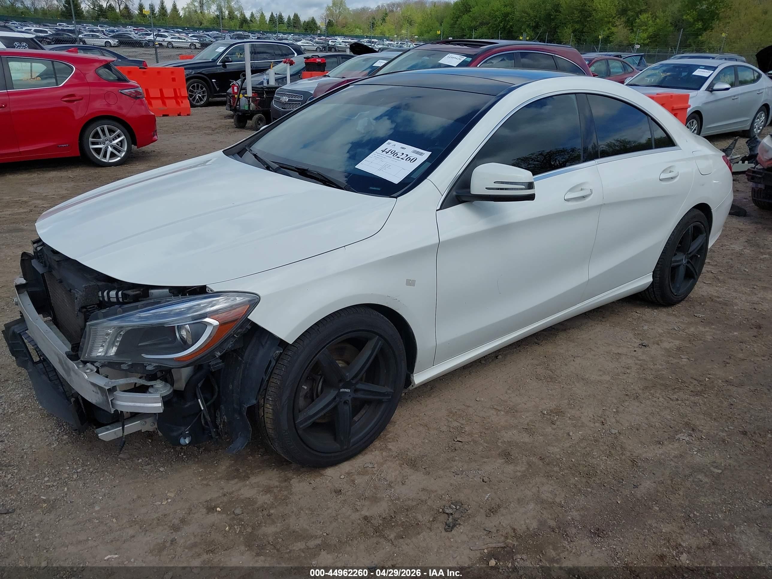 2014 Mercedes-benz Cla 250 4matic White vin: WDDSJ4GB2EN150972