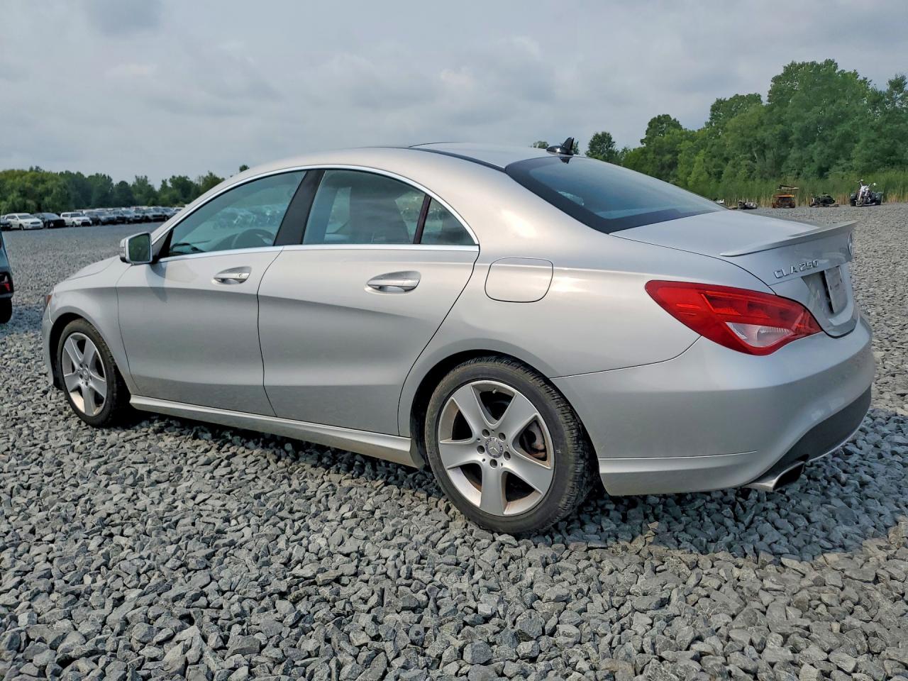2015 Mercedes-benz Cla 250 4matic Серебряный vin: WDDSJ4GB2FN204403