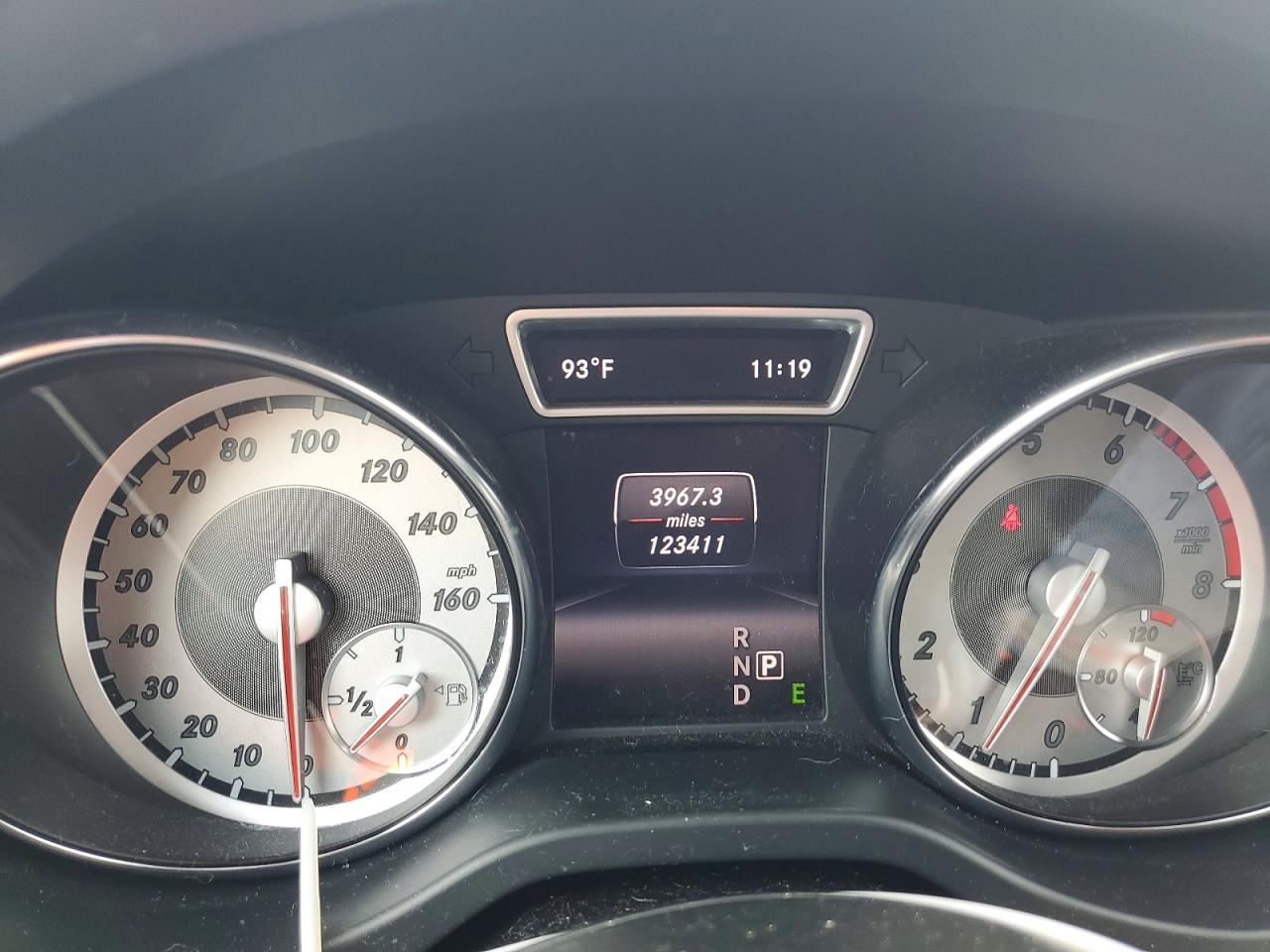 2015 Mercedes-benz Cla 250 4matic Серебряный vin: WDDSJ4GB2FN204403