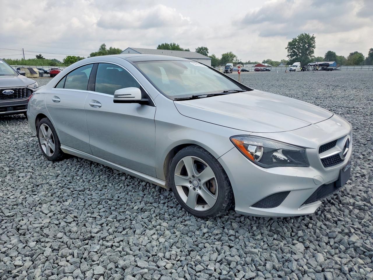 2015 Mercedes-benz Cla 250 4matic Серебряный vin: WDDSJ4GB2FN204403