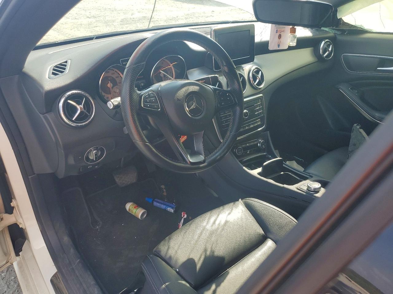 2016 Mercedes-benz Cla 250 4matic White vin: WDDSJ4GB2GN288238