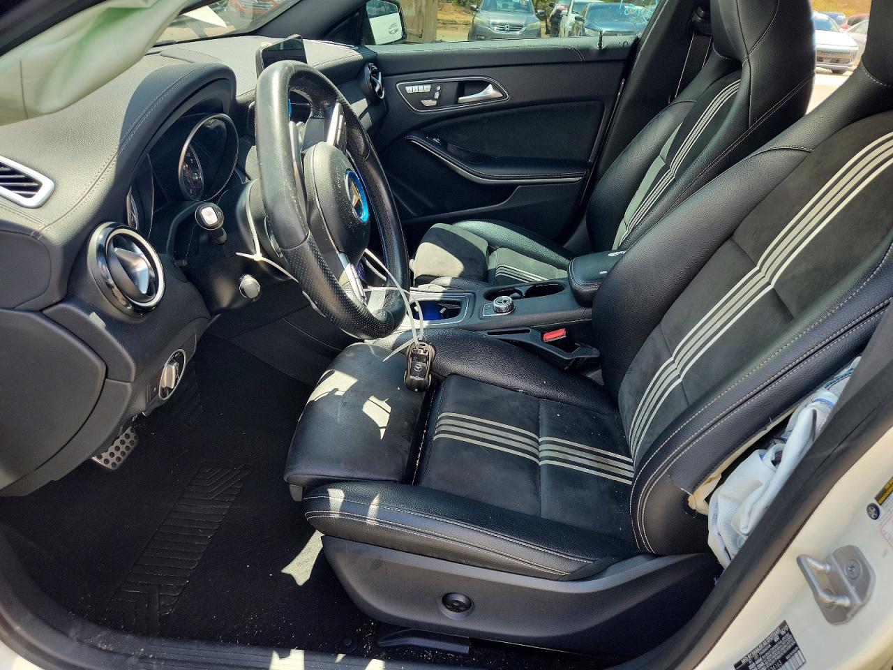 2018 Mercedes-benz Cla 250 4matic Белый vin: WDDSJ4GB2JN534163