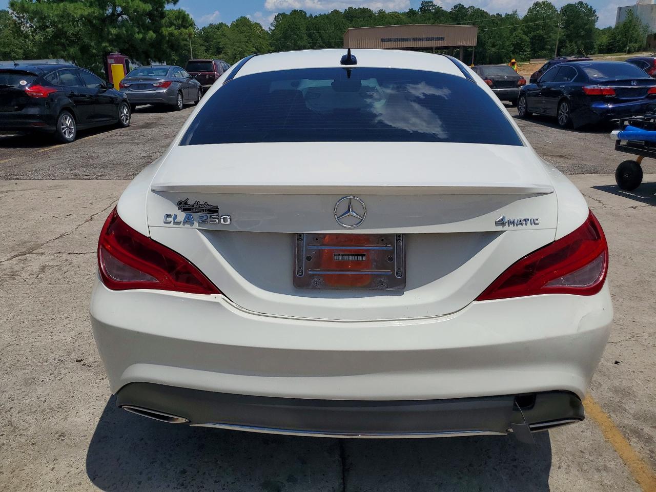 2018 Mercedes-benz Cla 250 4matic White vin: WDDSJ4GB2JN583217