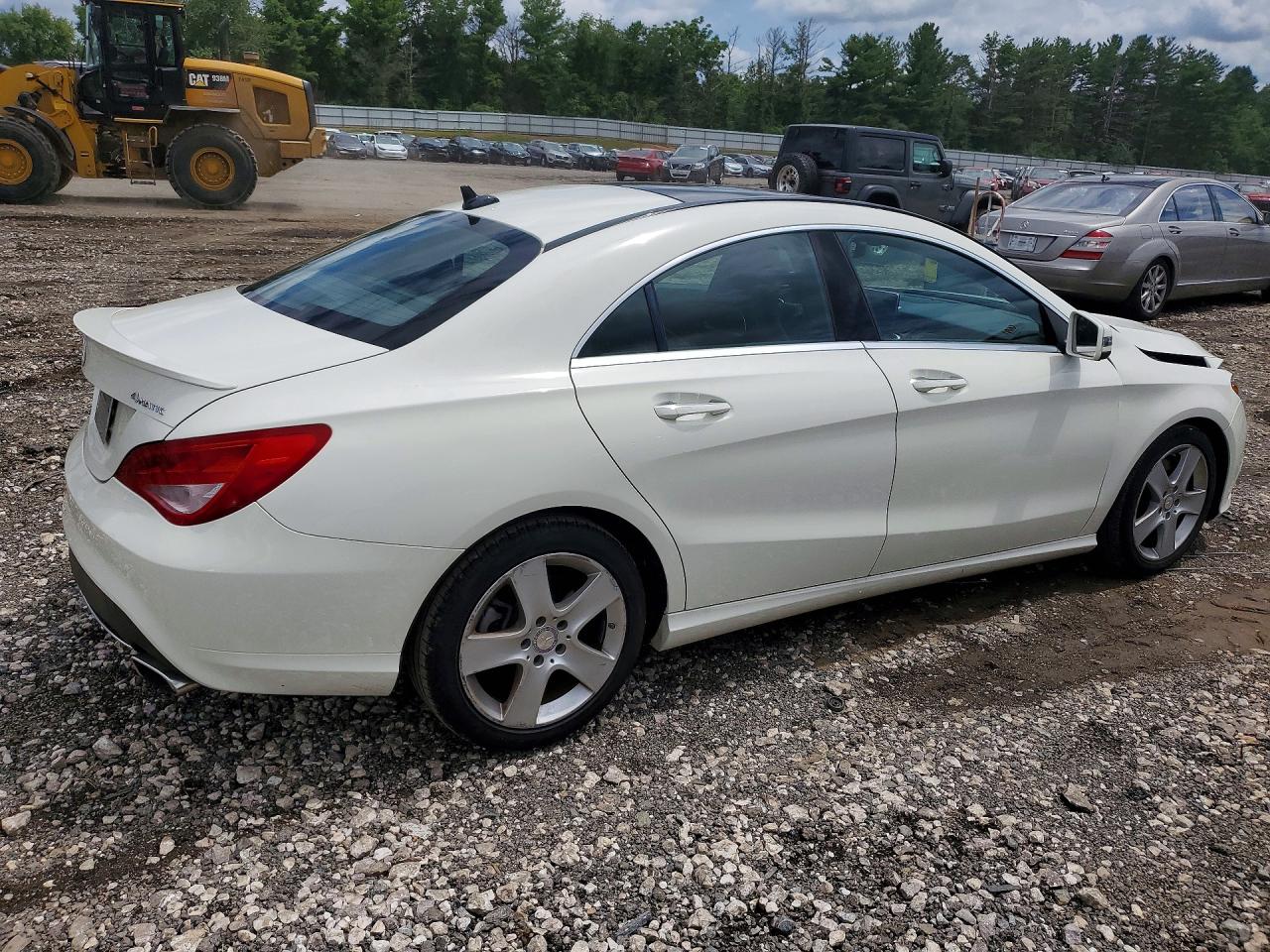 2015 Mercedes-benz Cla 250 4matic Белый vin: WDDSJ4GB3FN198708