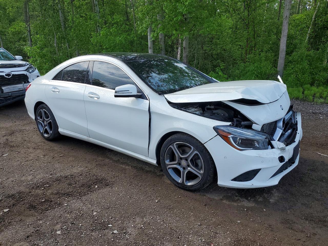 2015 Mercedes-benz Cla 250 4matic White vin: WDDSJ4GB3FN207861