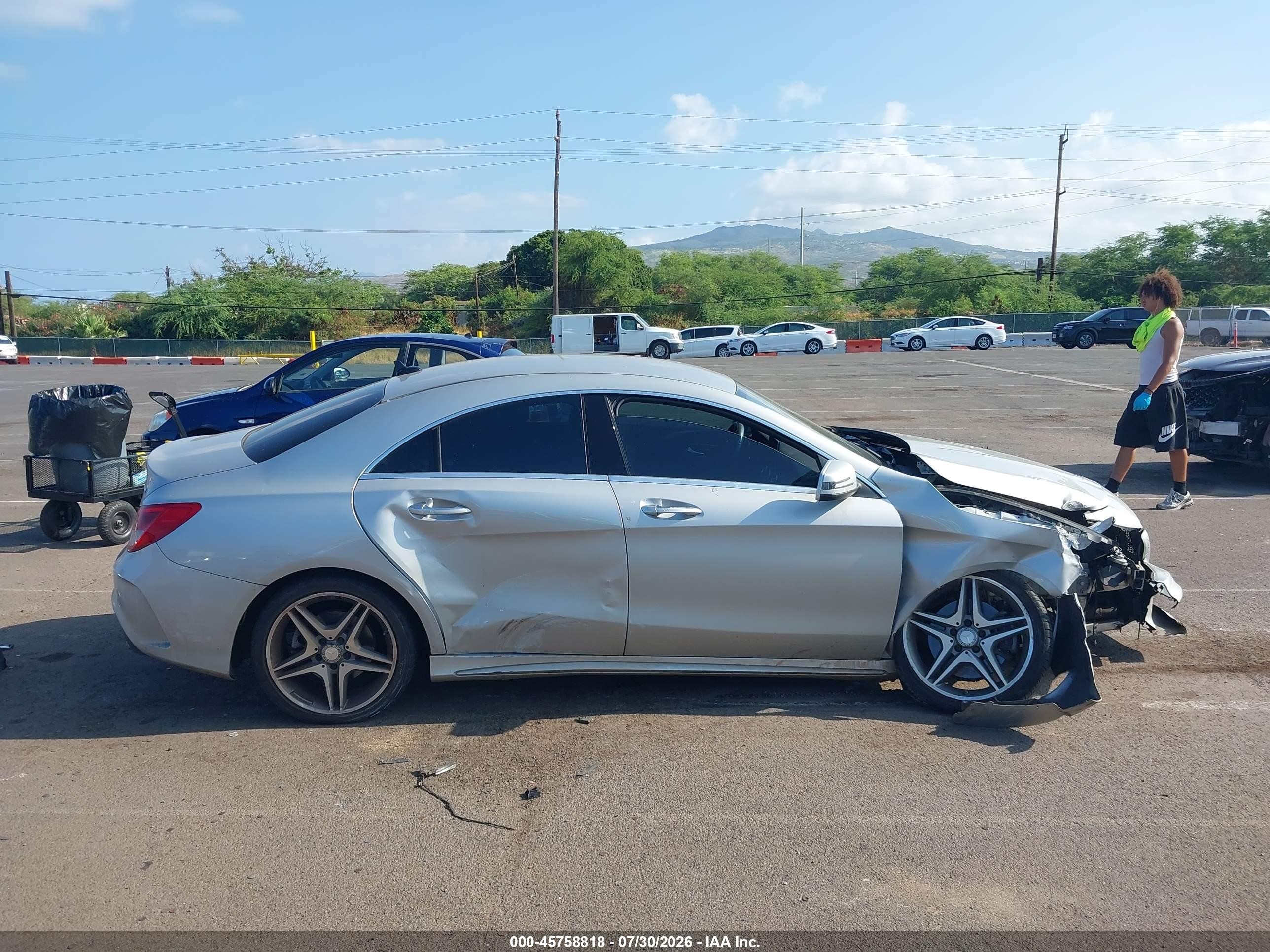 2015 Mercedes-benz Cla 250 4matic Silver vin: WDDSJ4GB3FN233991