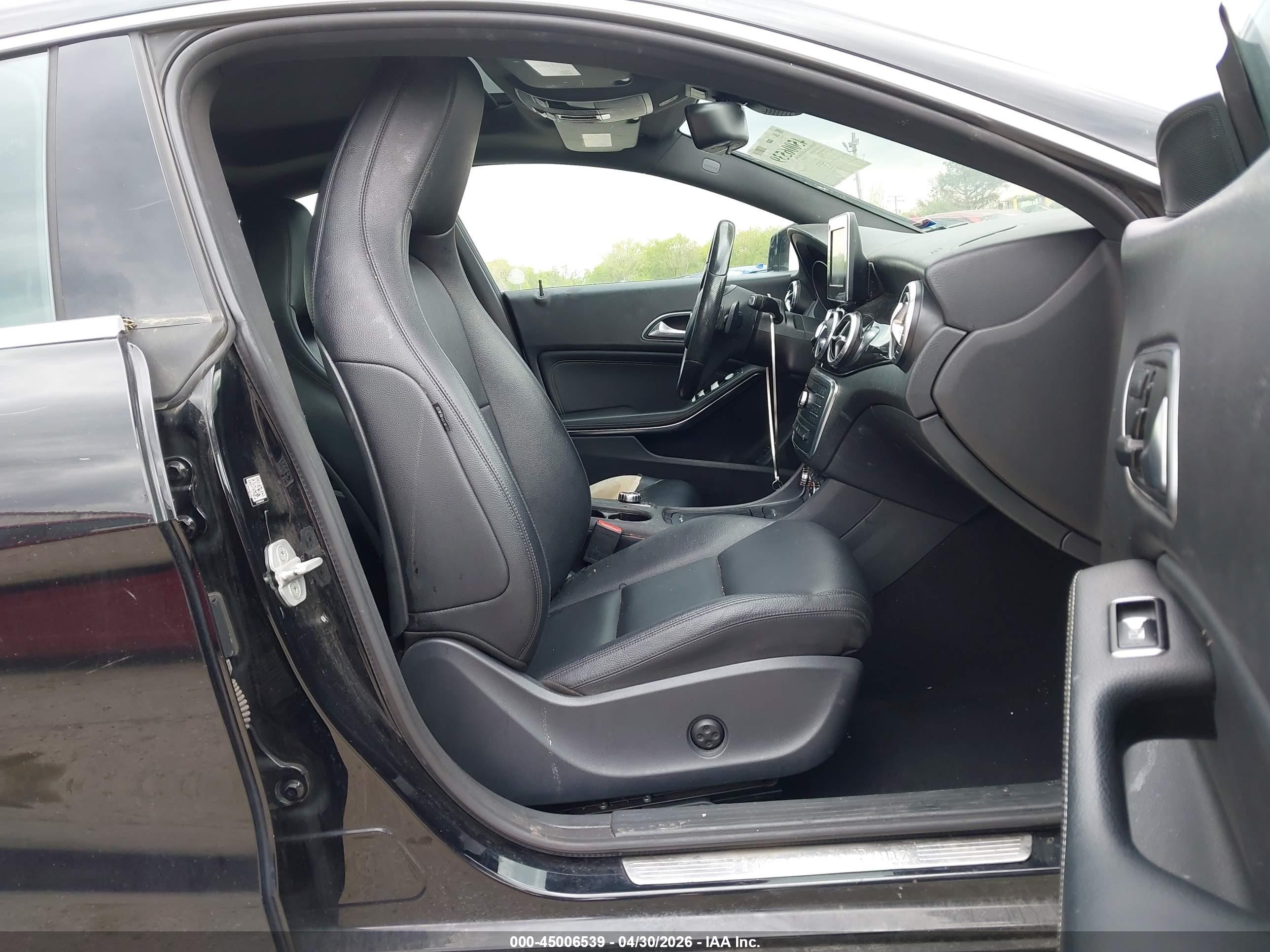 2015 Mercedes-benz Cla 250 4matic Black vin: WDDSJ4GB3FN243985