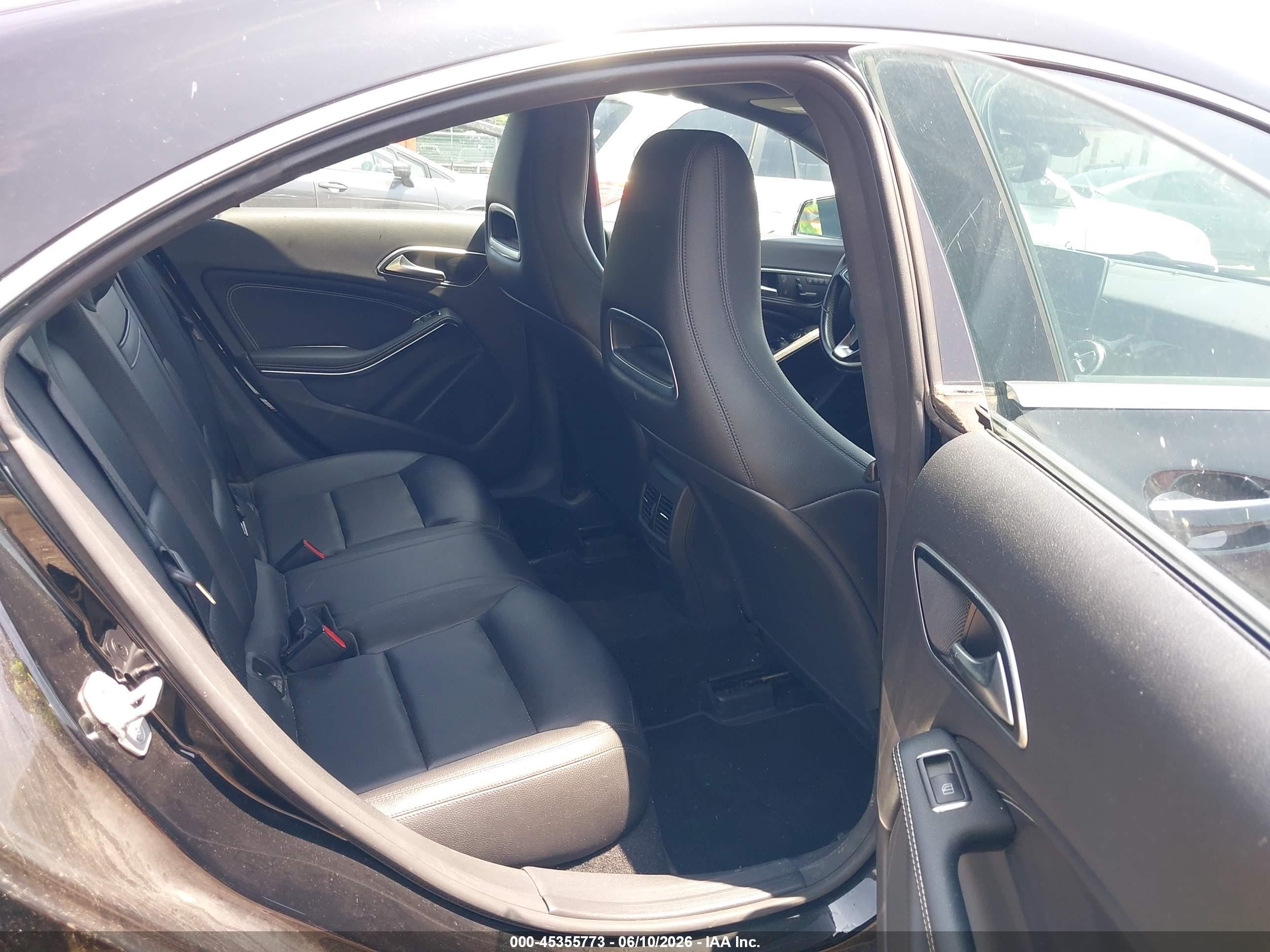 2015 Mercedes-benz Cla 250 4matic Black vin: WDDSJ4GB4FN187085